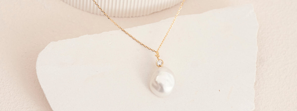 女性の美しさを引き出してくれるパールジュエリー 希少 MARIHAマリハOcean tearsバロックパー18Kチェーンピアス