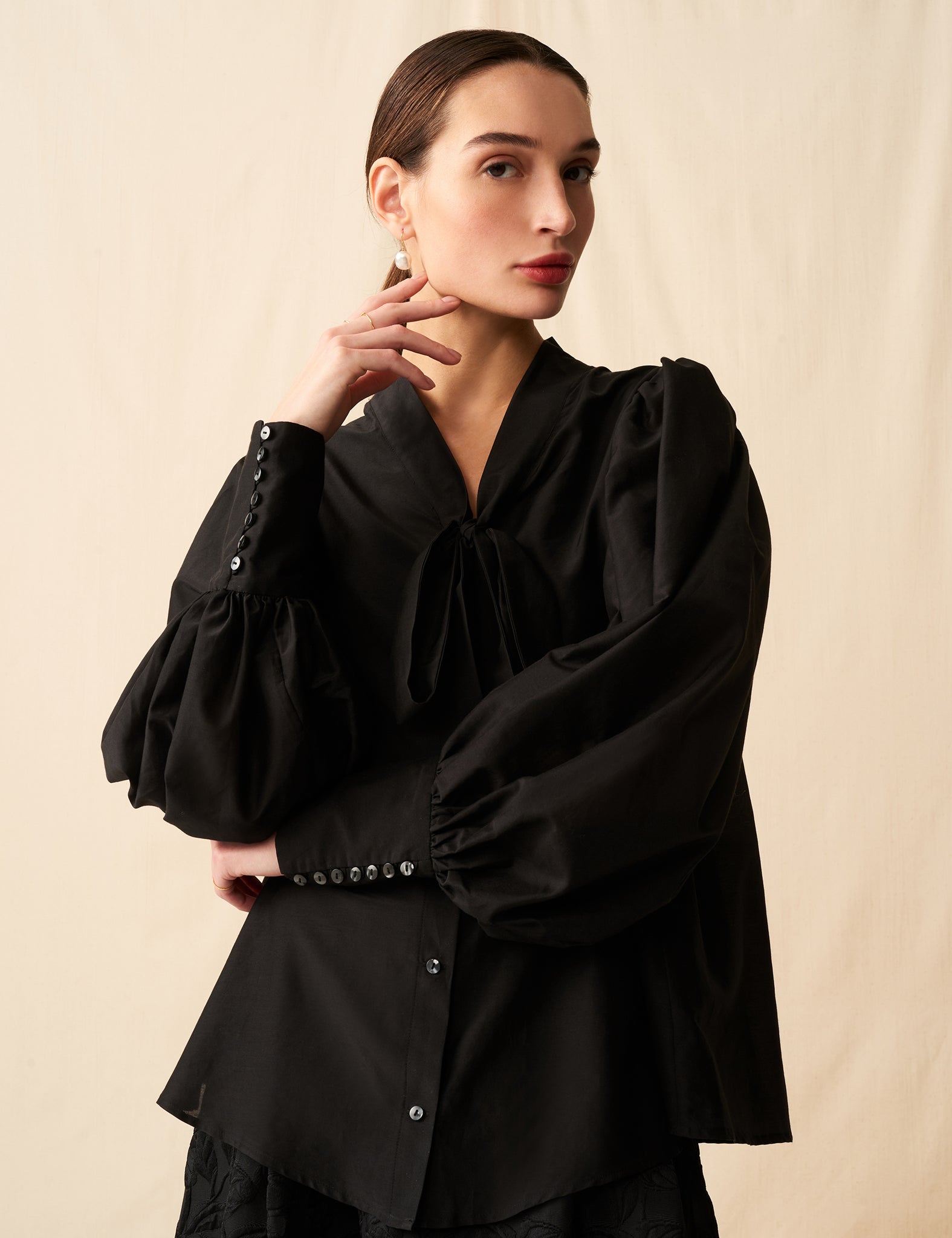 マリハ シティードレス ハムレットのブラウス Black