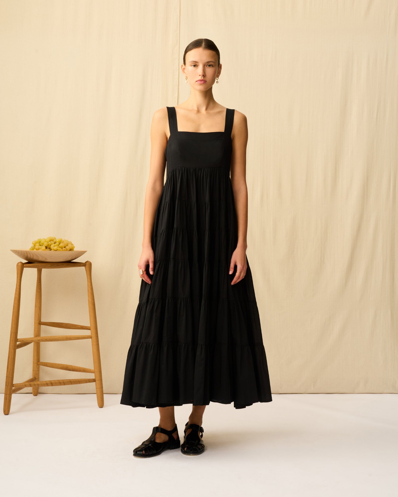 【予約】虹の女神のドレス Onyx