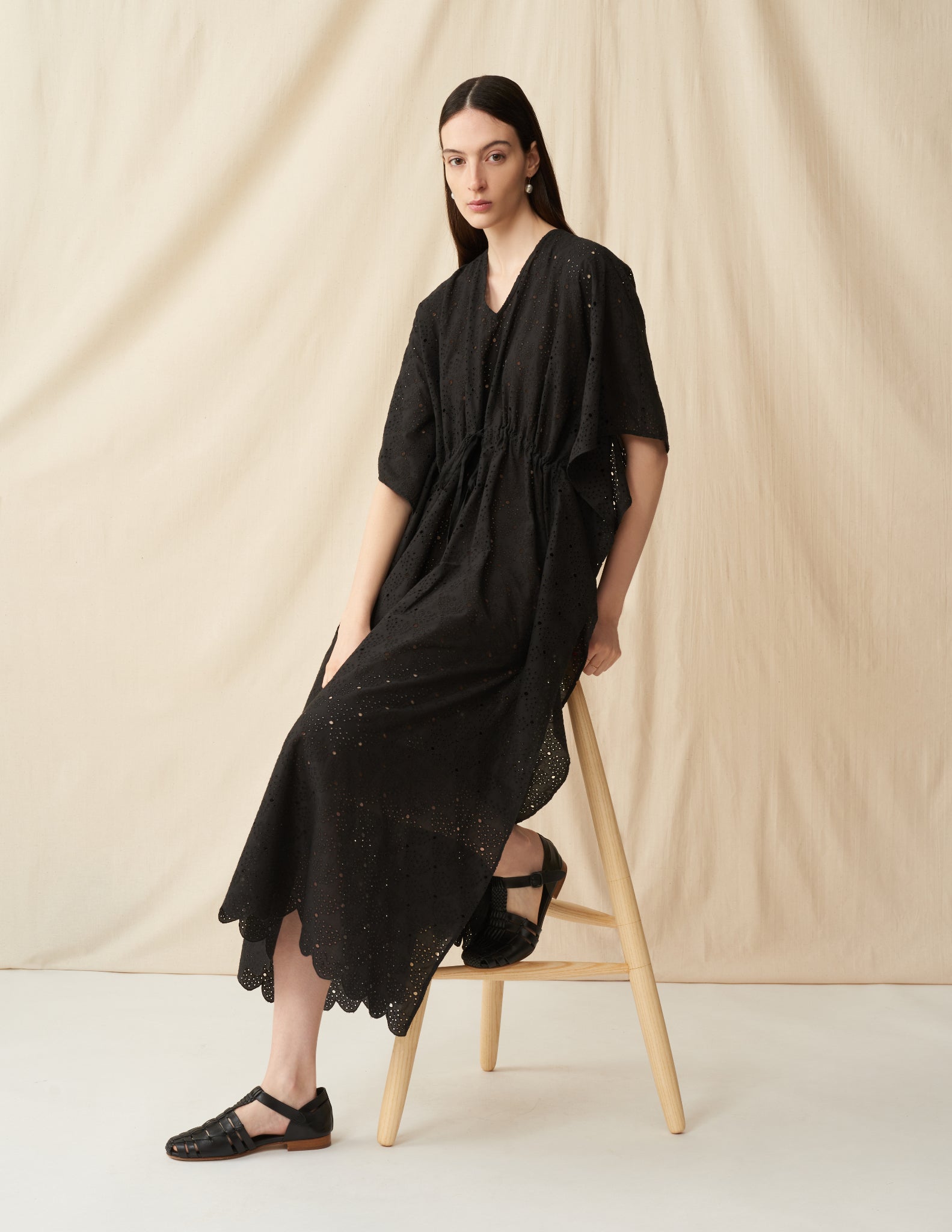 【予約】<br>草原の光のカフタン <br>Lace Arabesque/Black