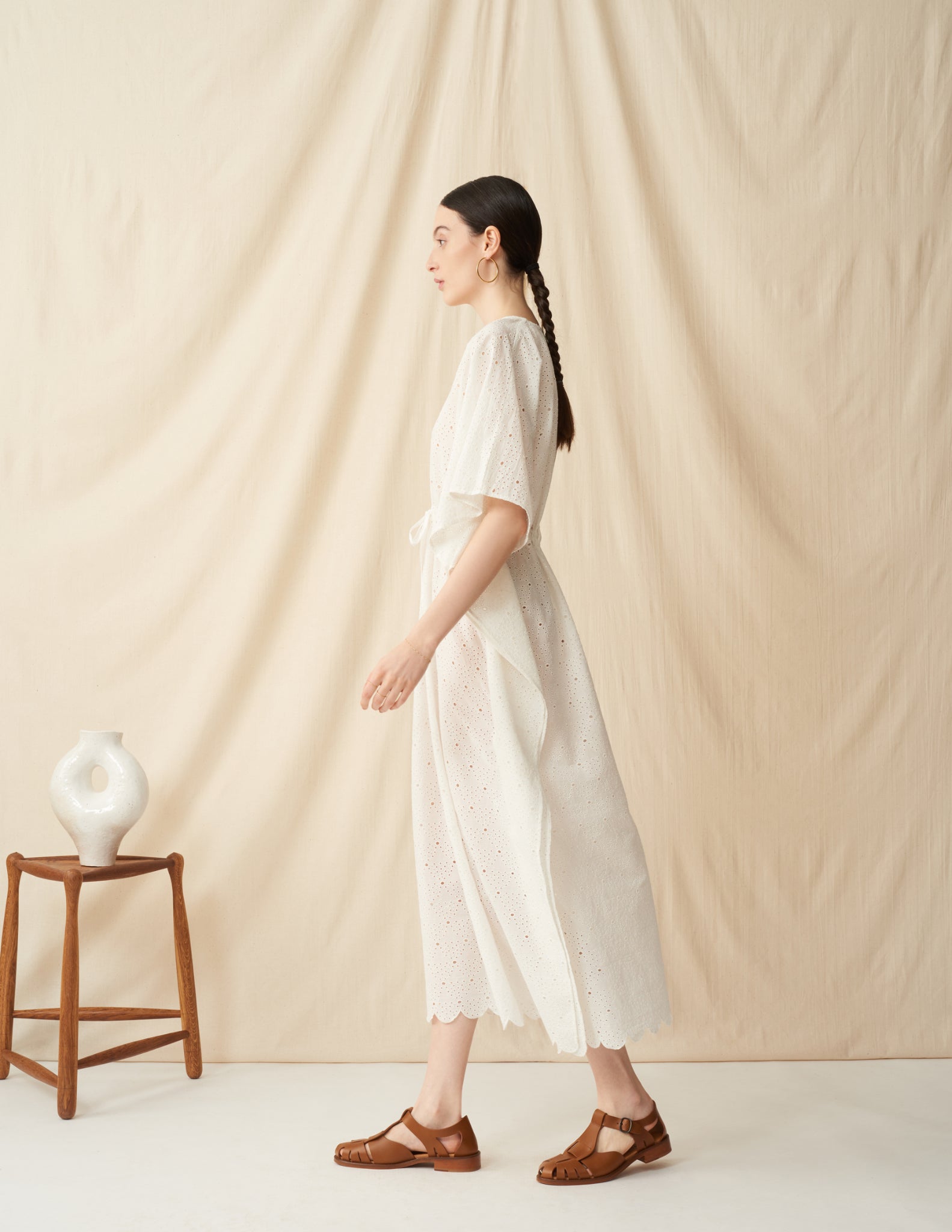 【予約】<br>草原の光のカフタン <br>Lace Arabesque/White