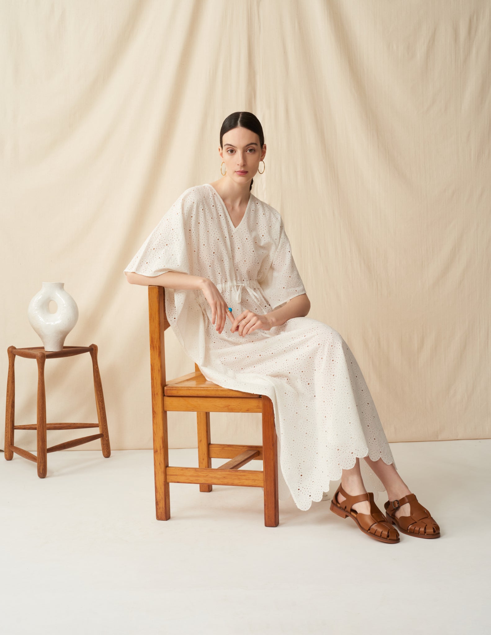 【予約】<br>草原の光のカフタン <br>Lace Arabesque/White