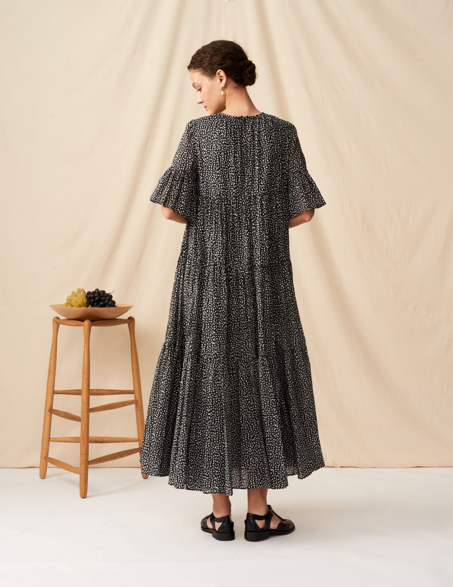 【予約】<br>春のすずらんのドレス <br>Baby Daisies/Black