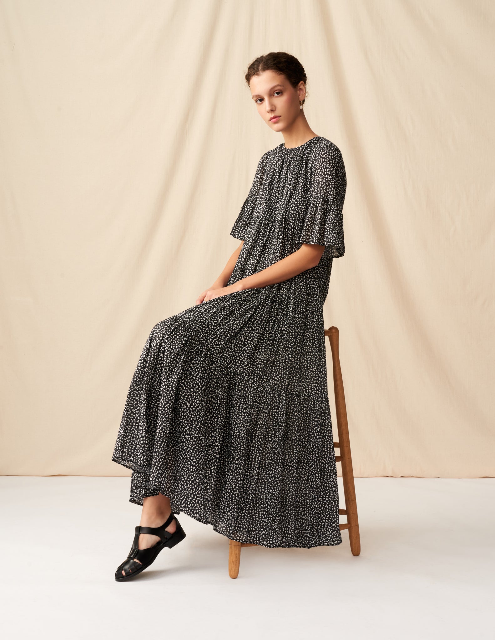 【予約】<br>春のすずらんのドレス <br>Baby Daisies/Black