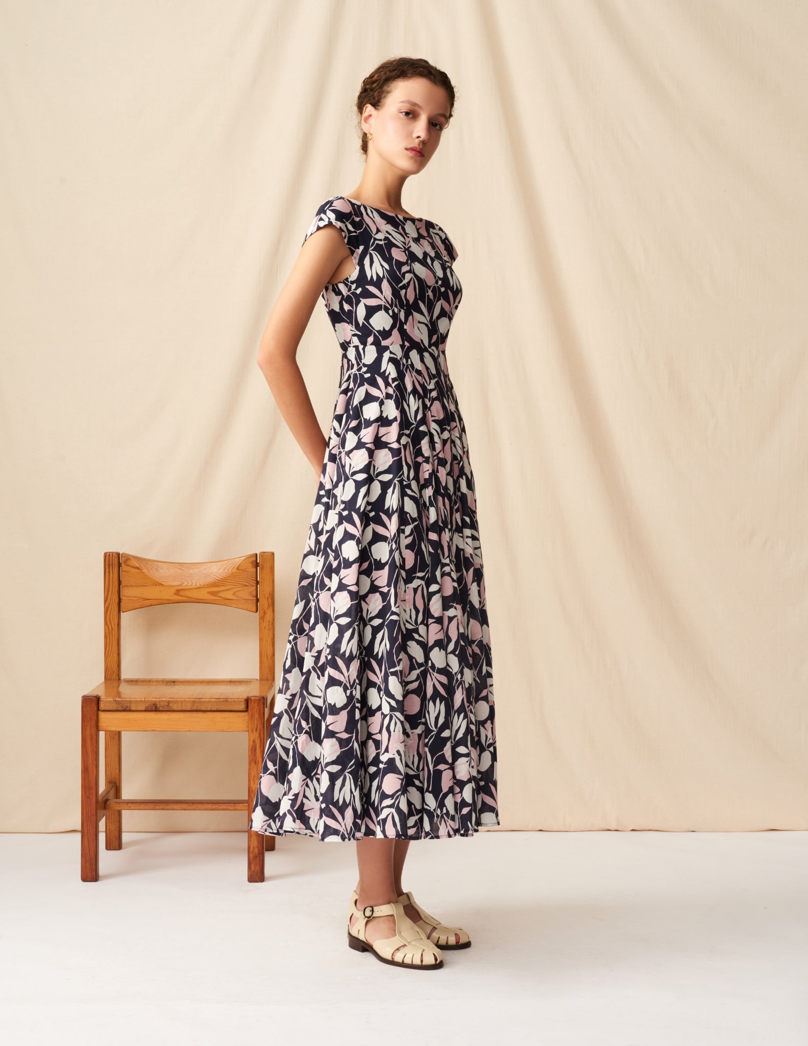 【予約】<br>月の夢のドレス Floating Leaves/Navy