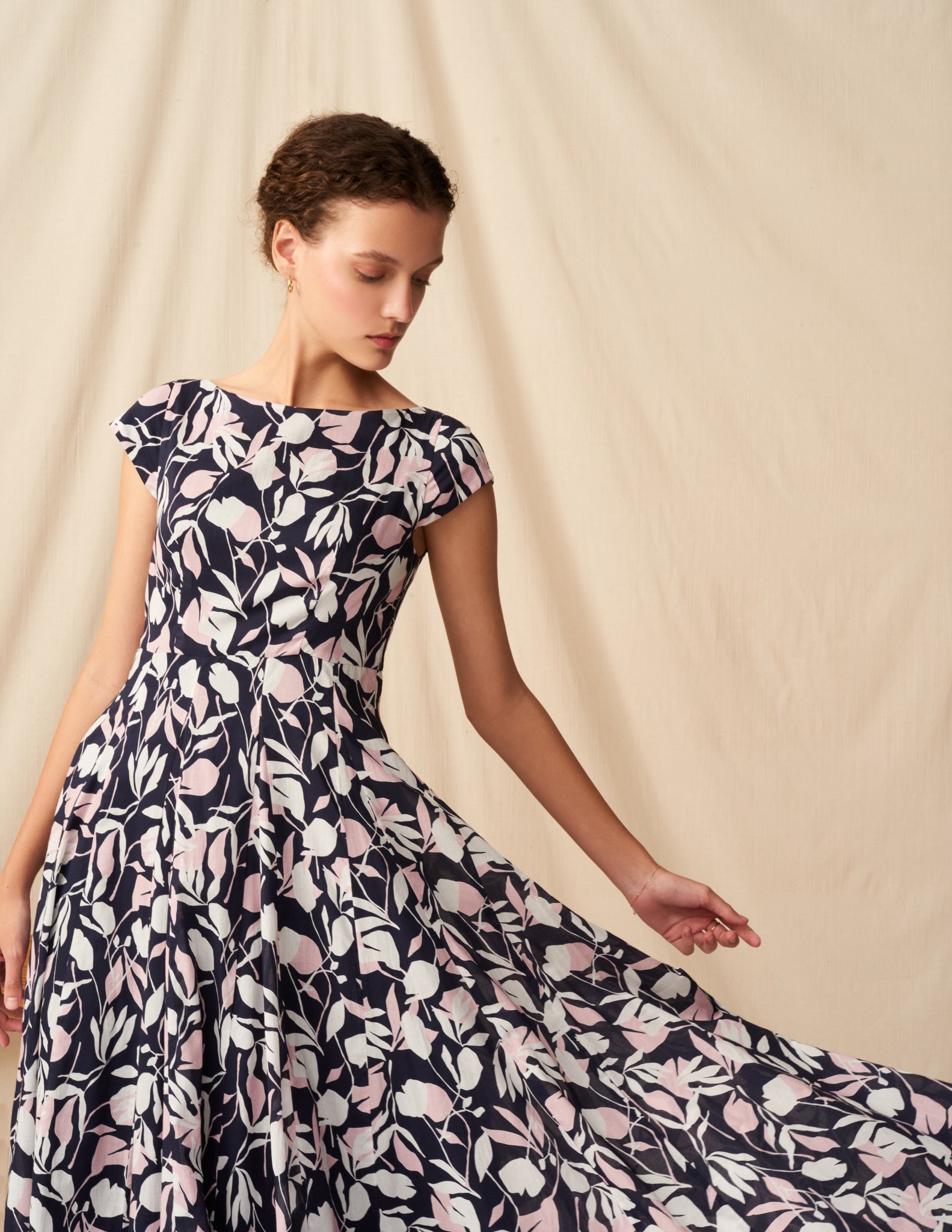 【予約】<br>月の夢のドレス Floating Leaves/Navy