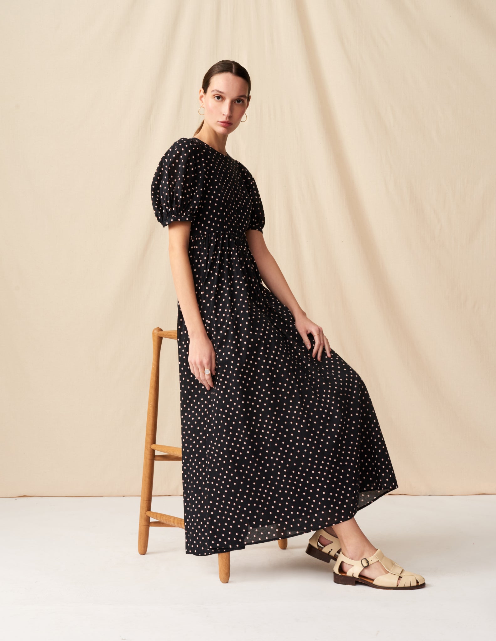 【予約】<br>夏のレディのドレス (パプスリーブ) <br>New Moon/Red&Black