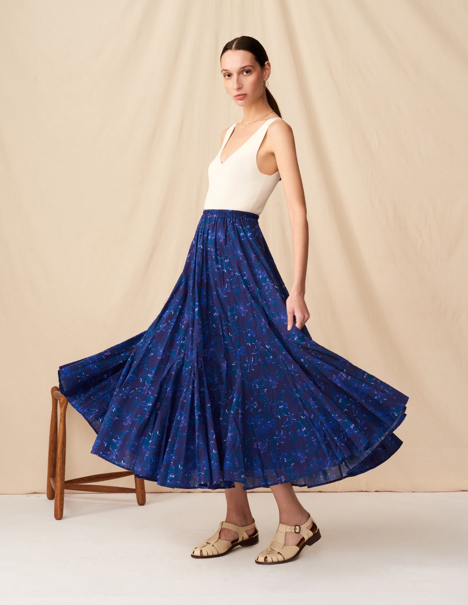 【予約】<br>月影のスカート <br>Garden Petals/Blue