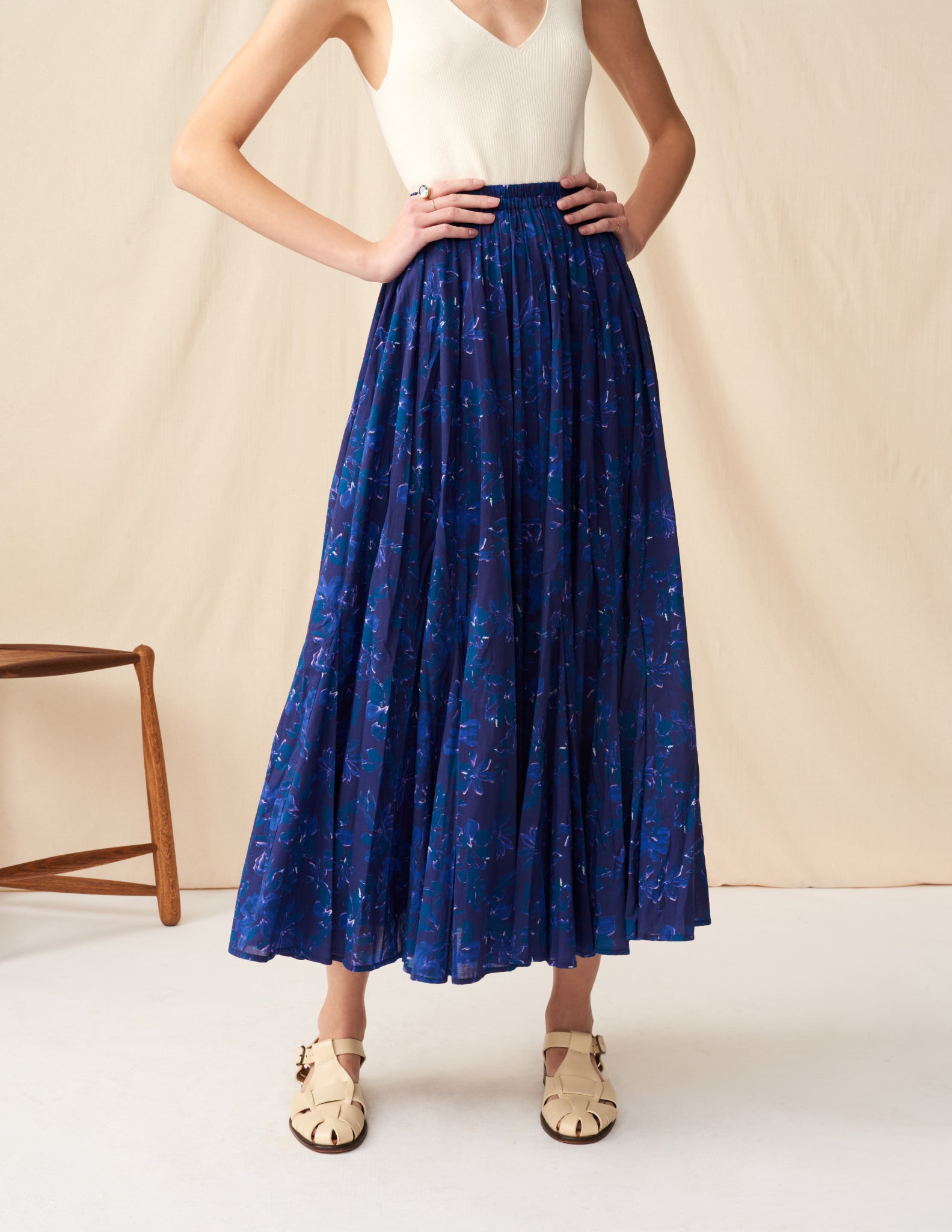 【予約】<br>月影のスカート <br>Garden Petals/Blue