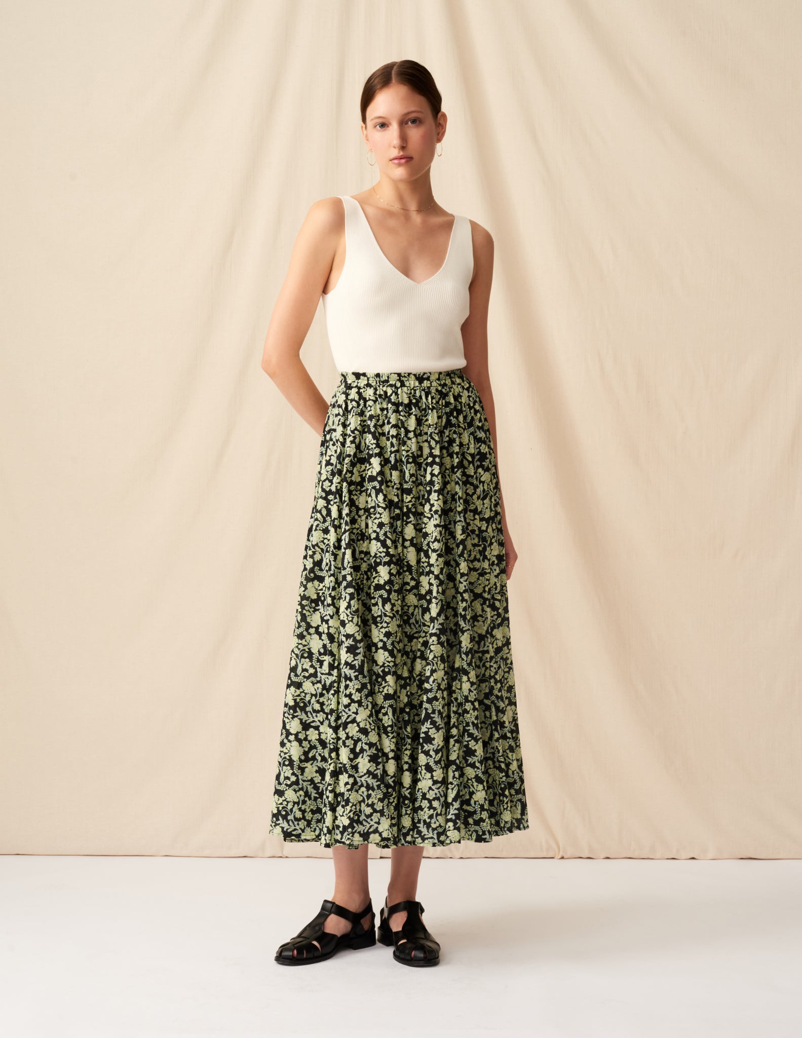 【予約】<br>月影のスカート <br>Paisely Bloom/Black
