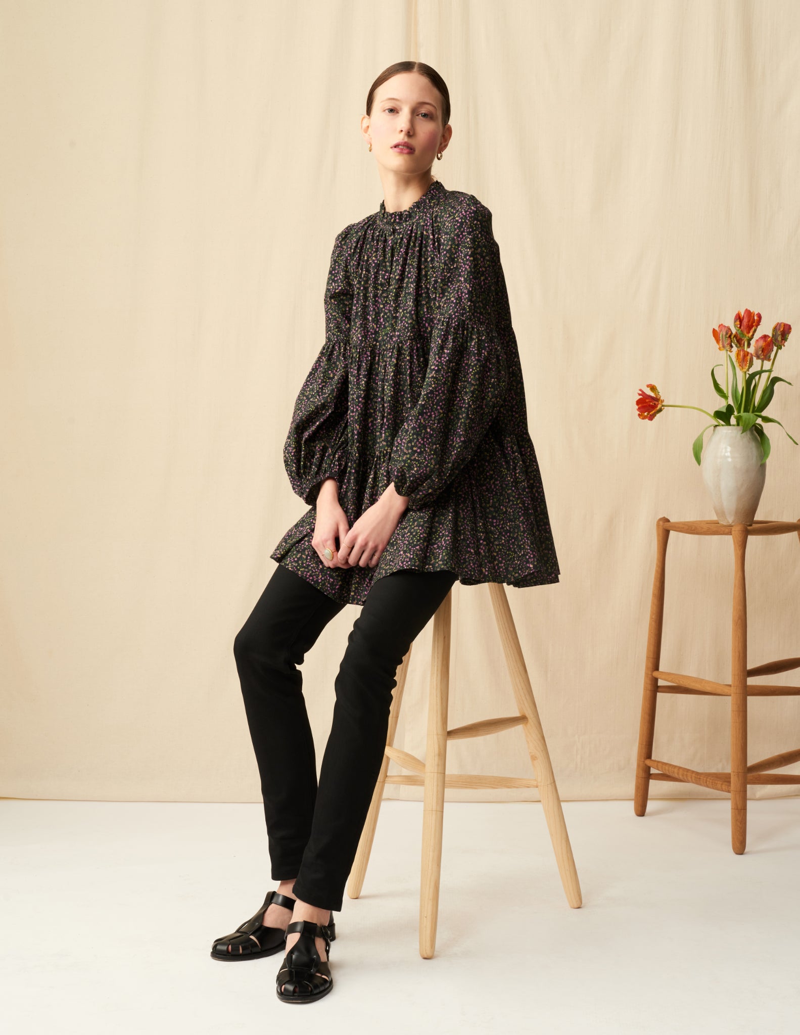 星明りのロングブラウス Poppy Fields/Black