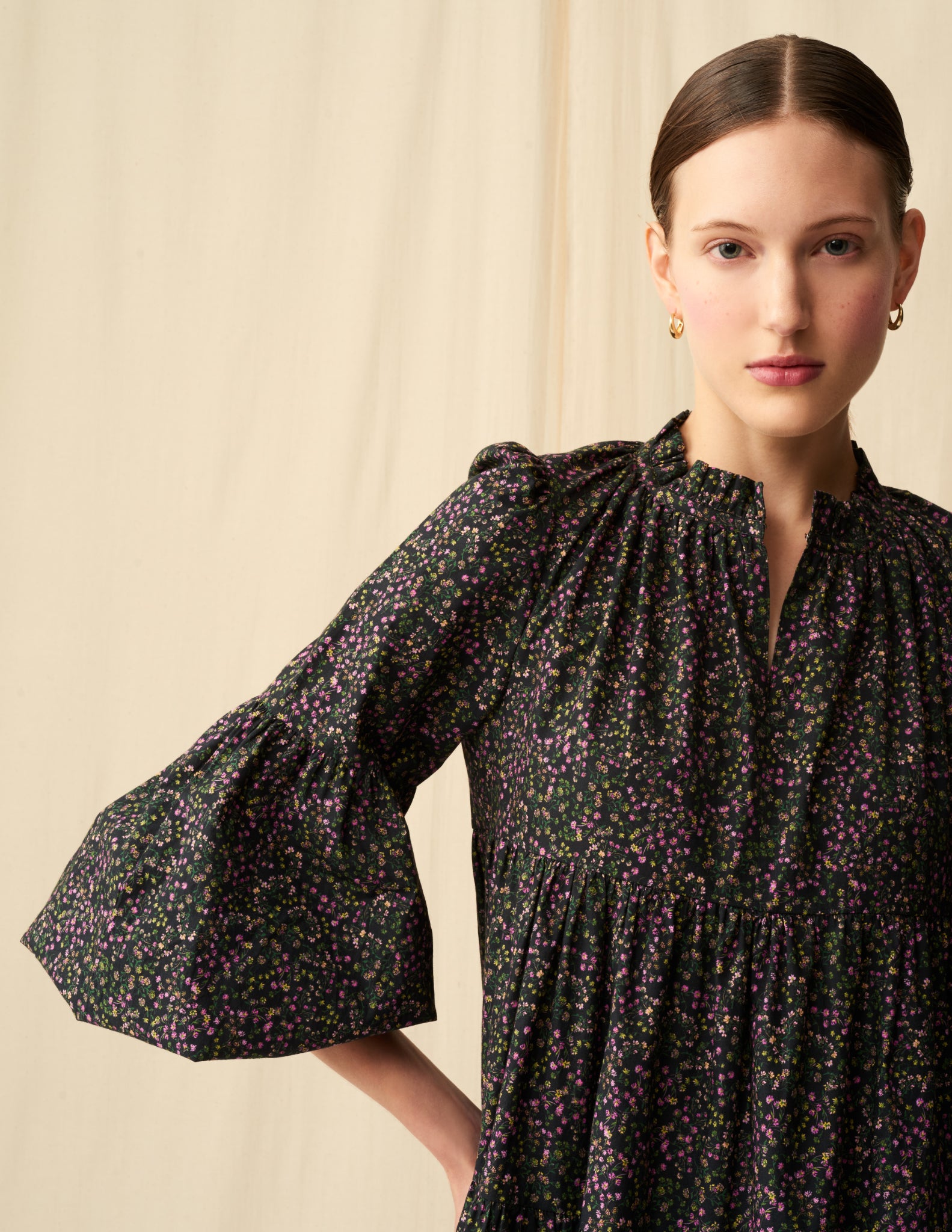 星明りのロングブラウス Poppy Fields/Black