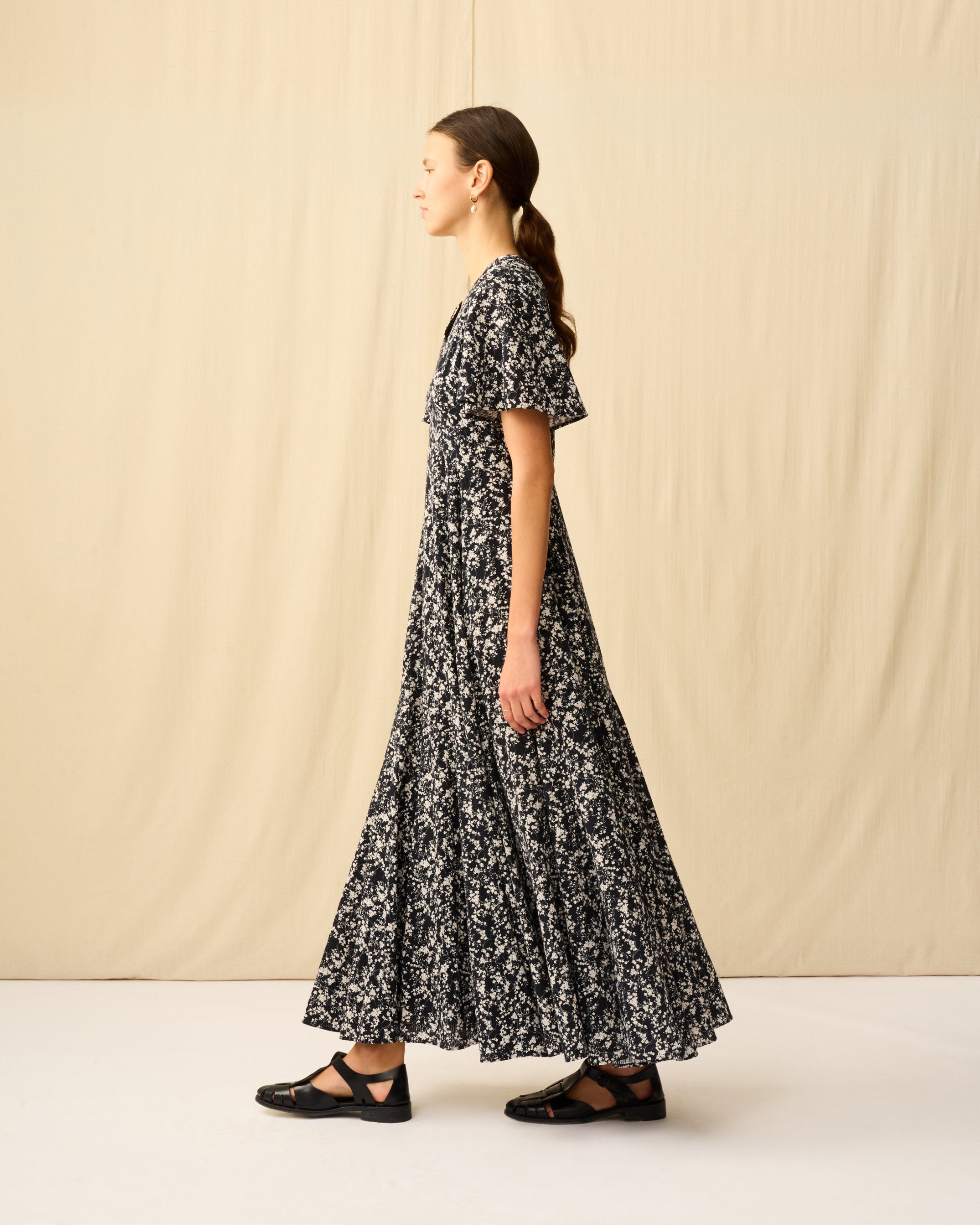 【予約】せせらぎのドレス Seersucker Shadow Play/Black