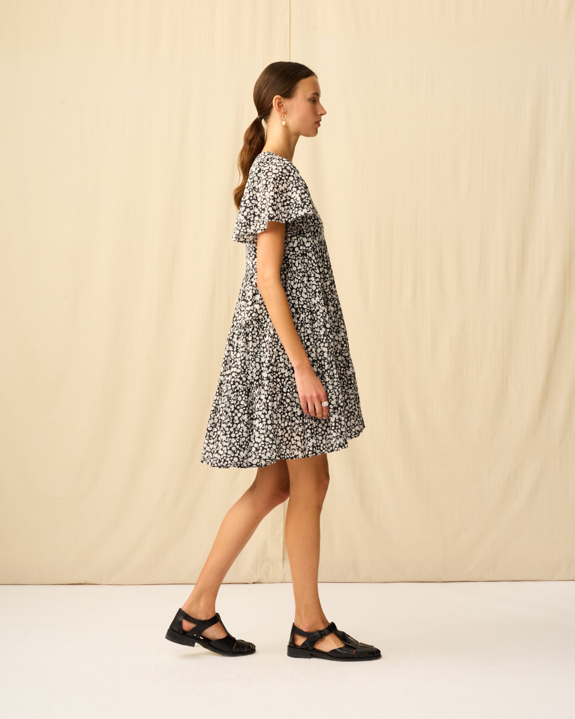 【予約】エンジェルのミニドレス Dancing Shadows/Black