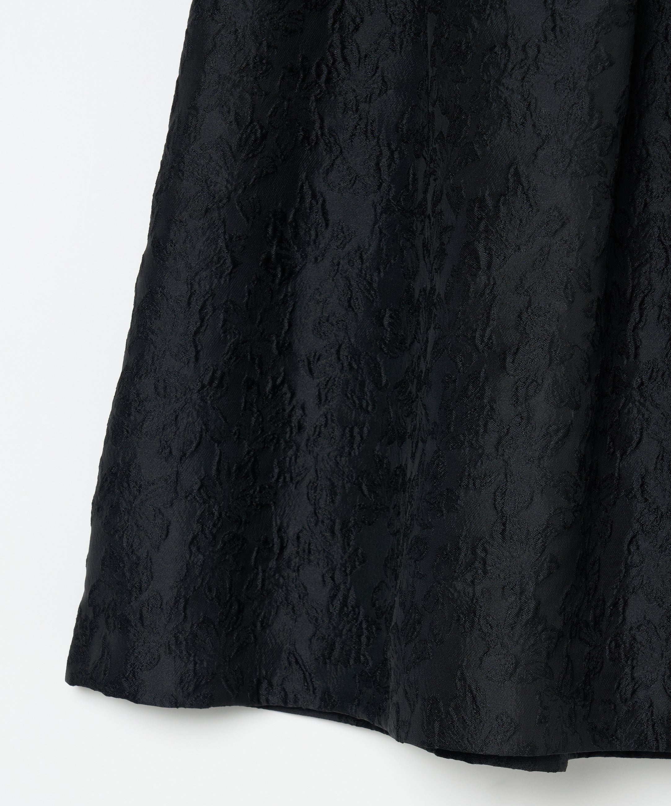 シャンデリアのスカート Black