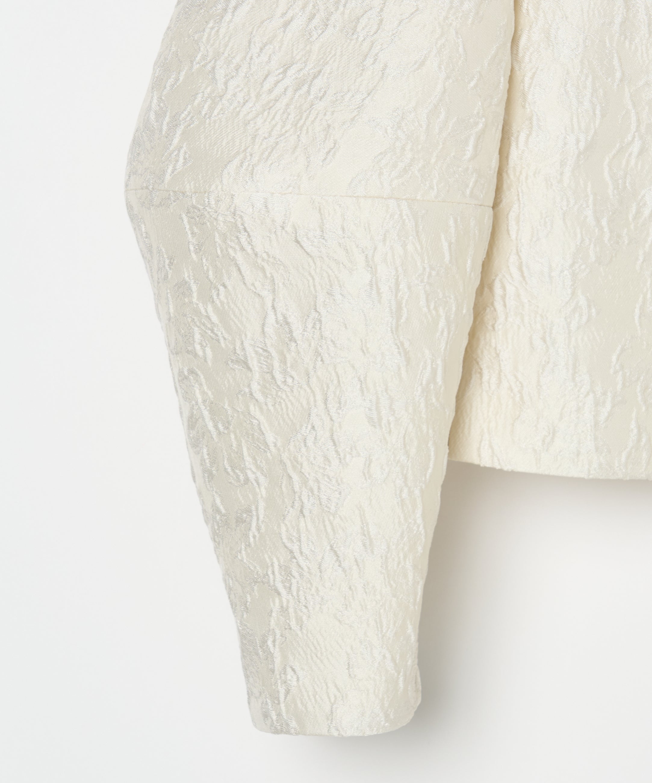 花の蕾のジャケット White