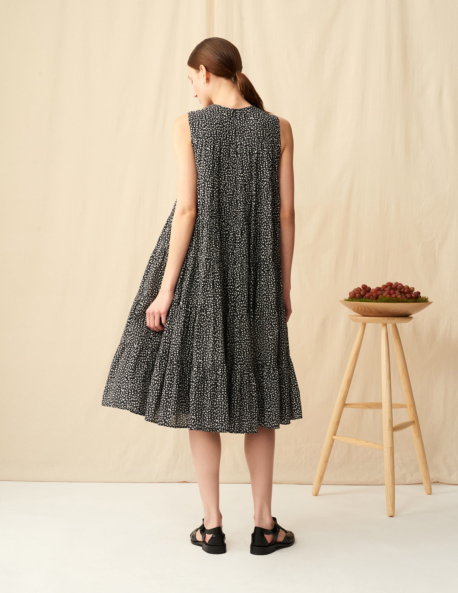 【予約】<br>ミューズのドレス ショート <br>Baby Daisies/Black