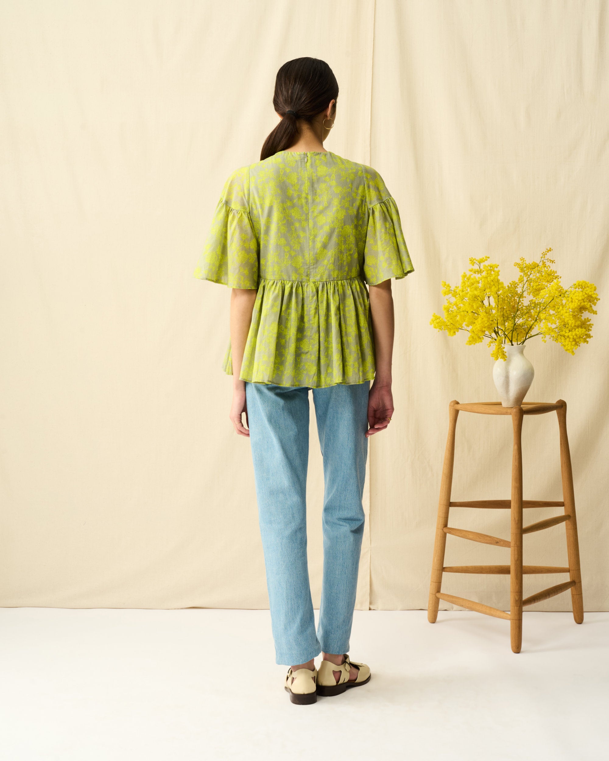 【予約】フリージアのブラウス Radiant Flowers/Grey