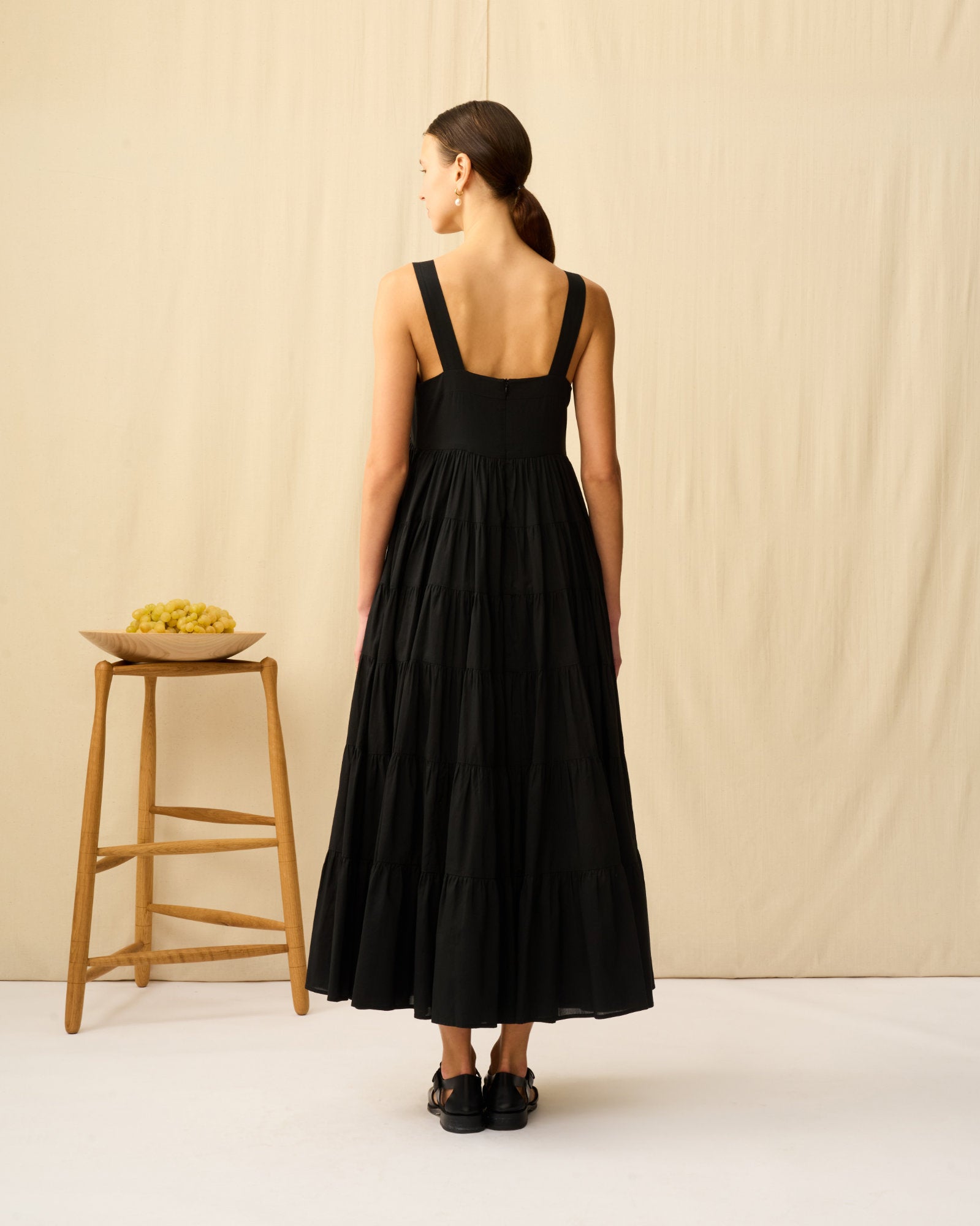 【予約】虹の女神のドレス Onyx