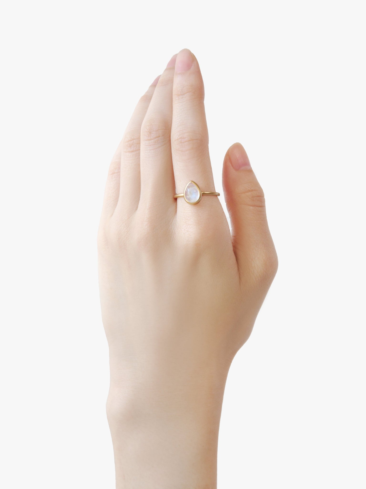 Earth Drops リング レインボームーンストーン(着用感約15号)