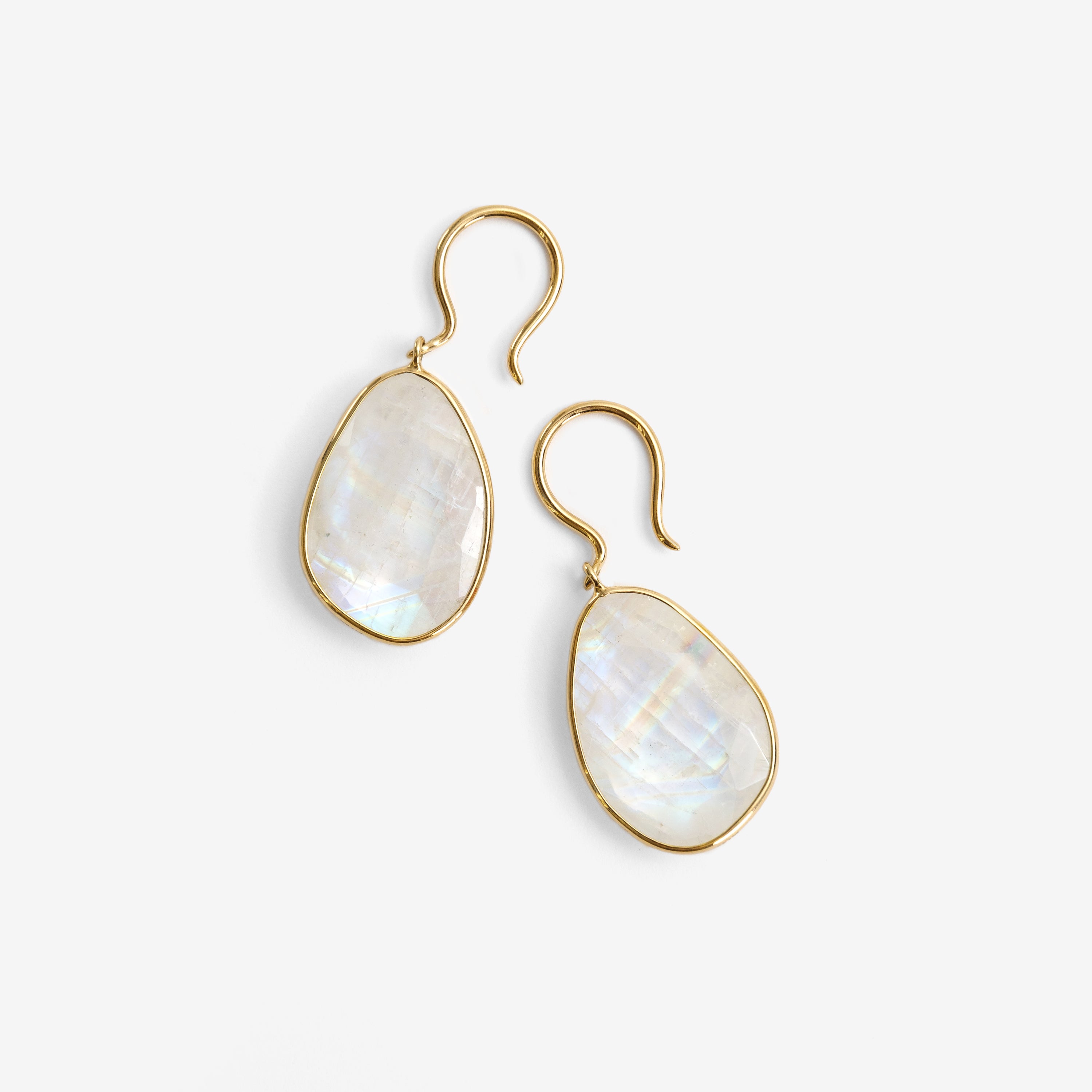 Organic Gems 1点物 ピアス レインボームーンストーン【K18YG】