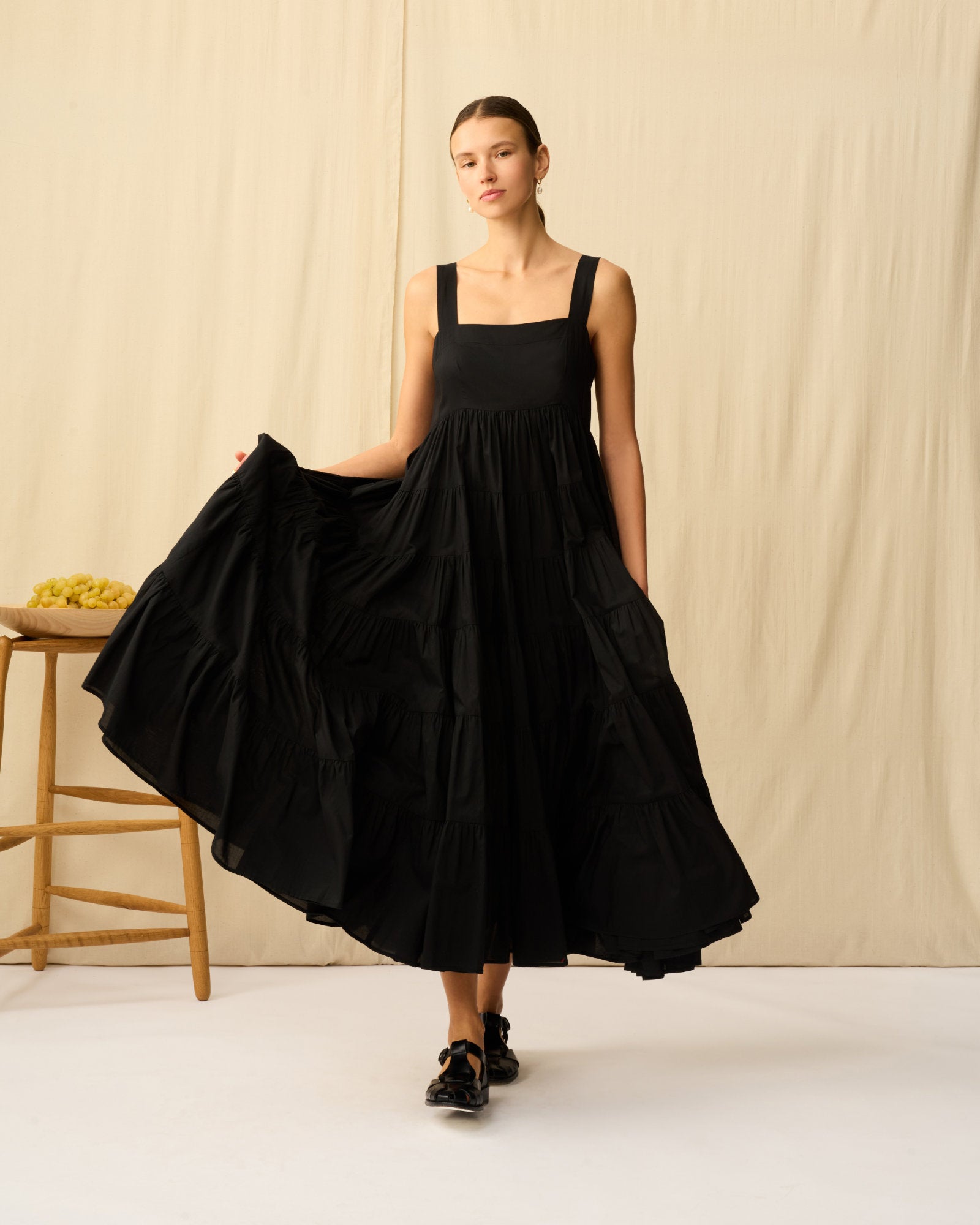 【予約】虹の女神のドレス Onyx