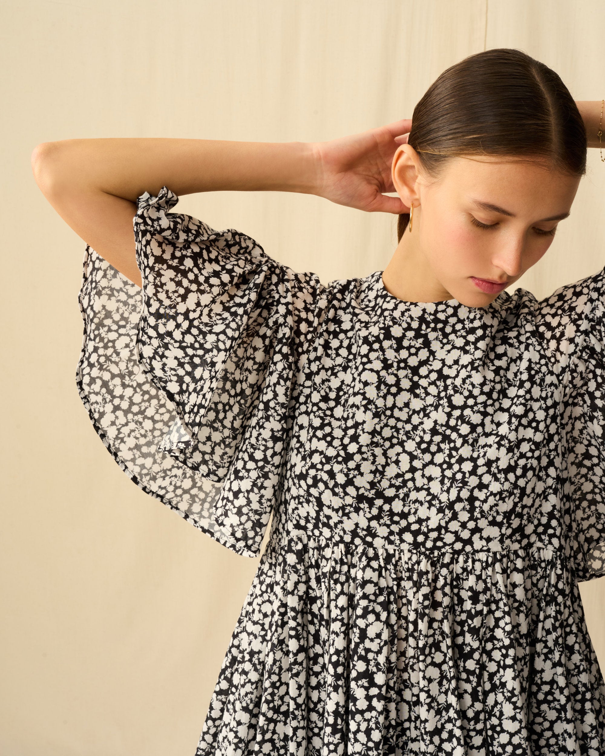 【予約】フリージアのブラウス Dancing Shadows/Black