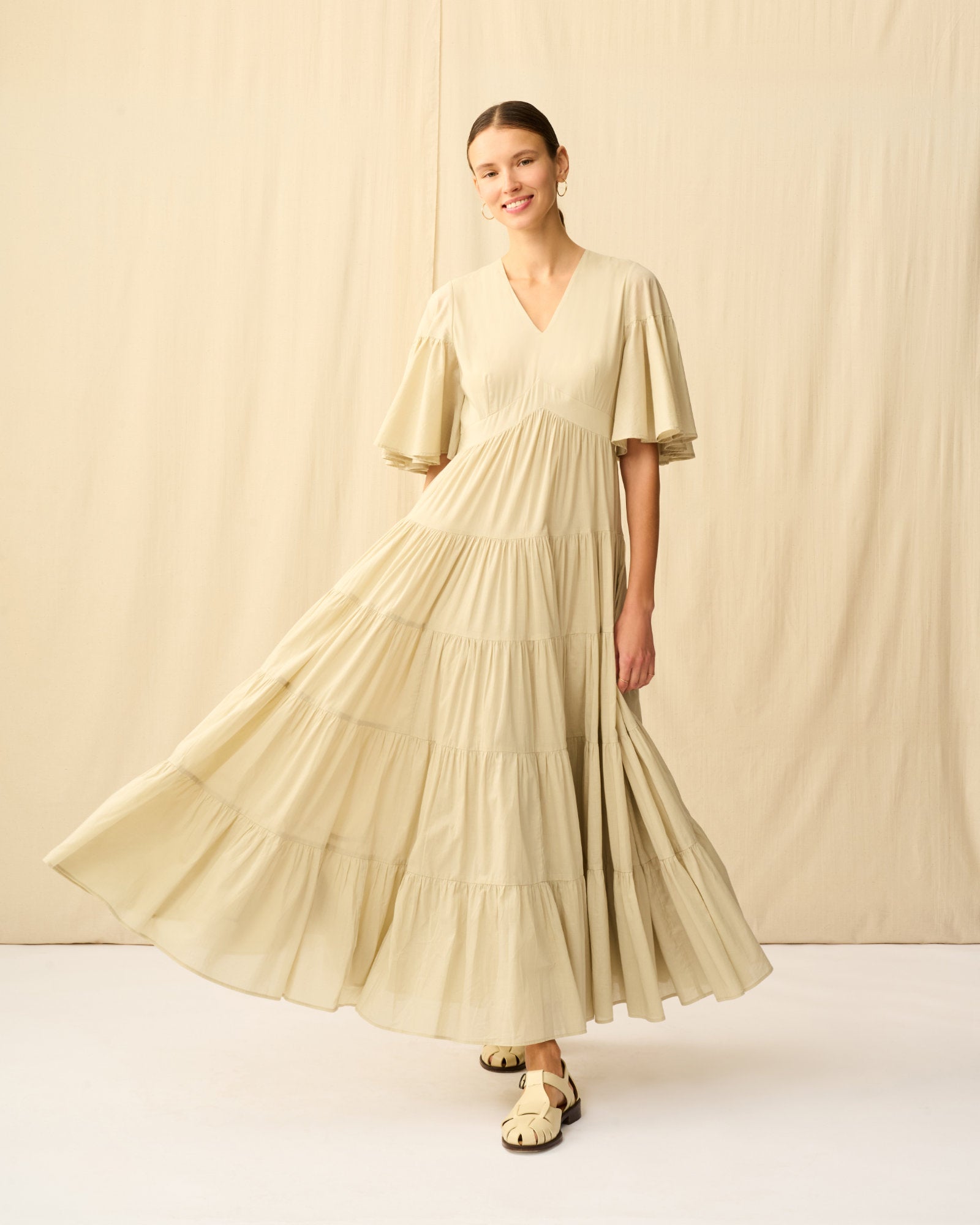 【予約】春の夢のドレス Champagne