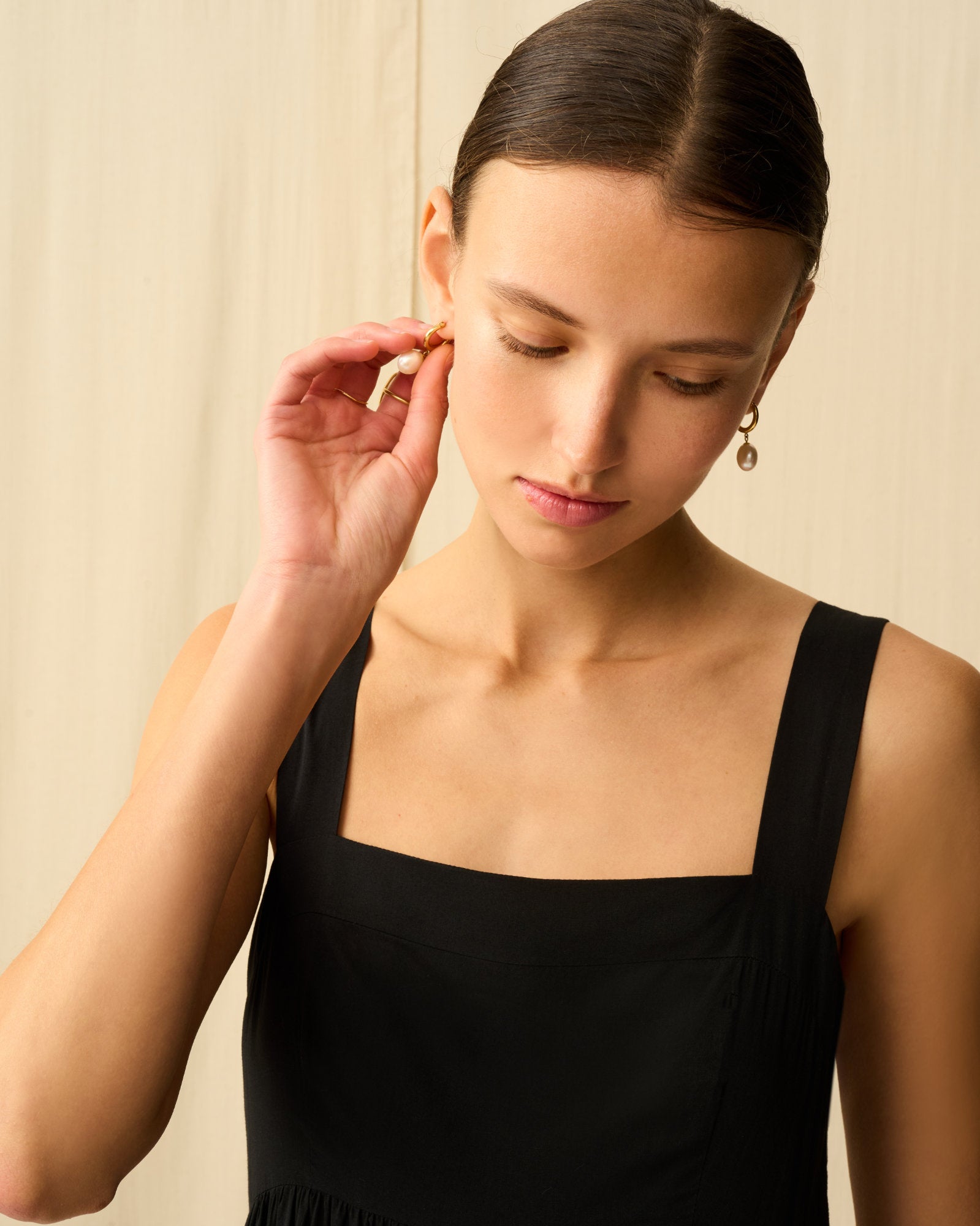 【予約】虹の女神のドレス Onyx