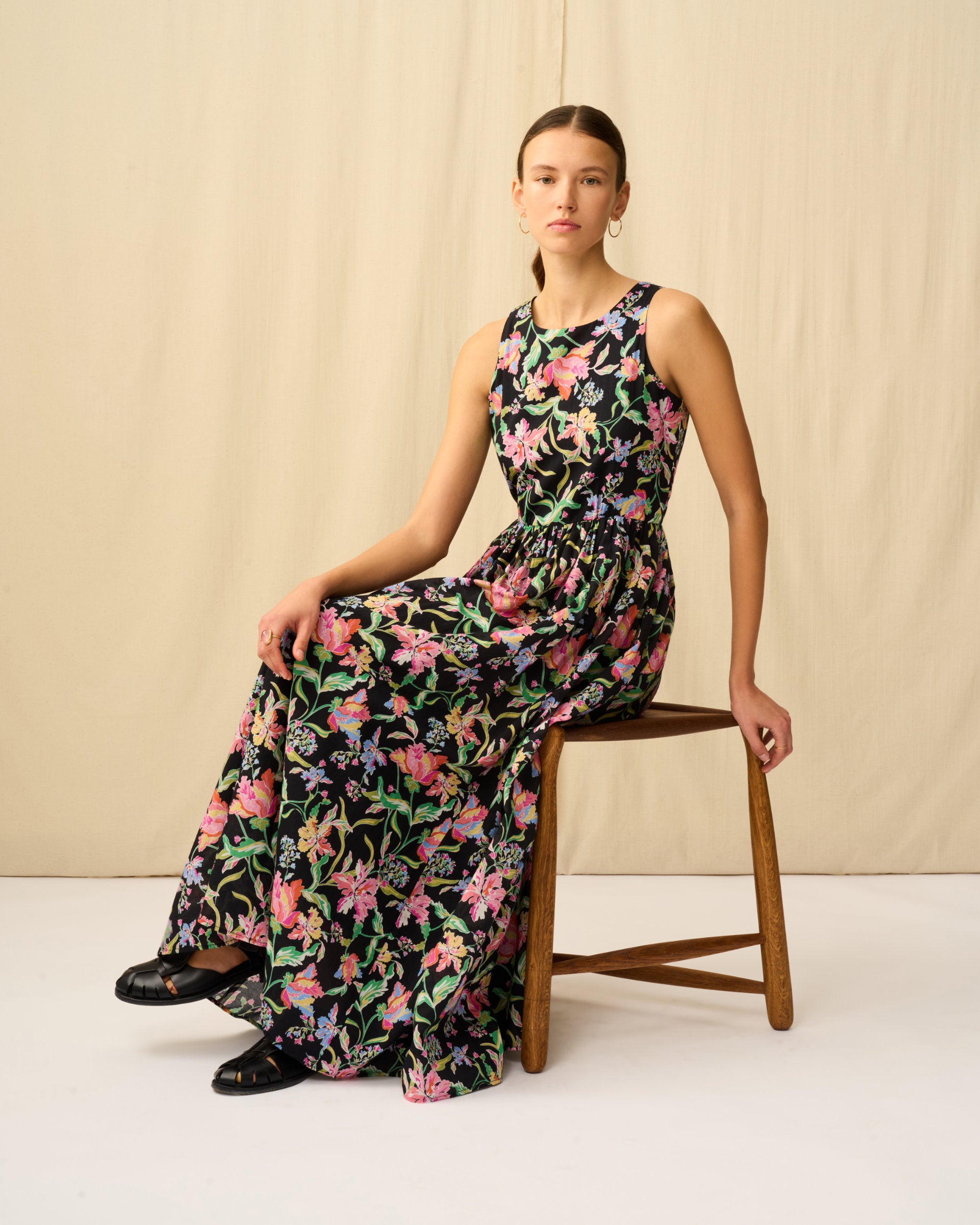 【予約】夏のレディのドレス Midnight Flowers/Black