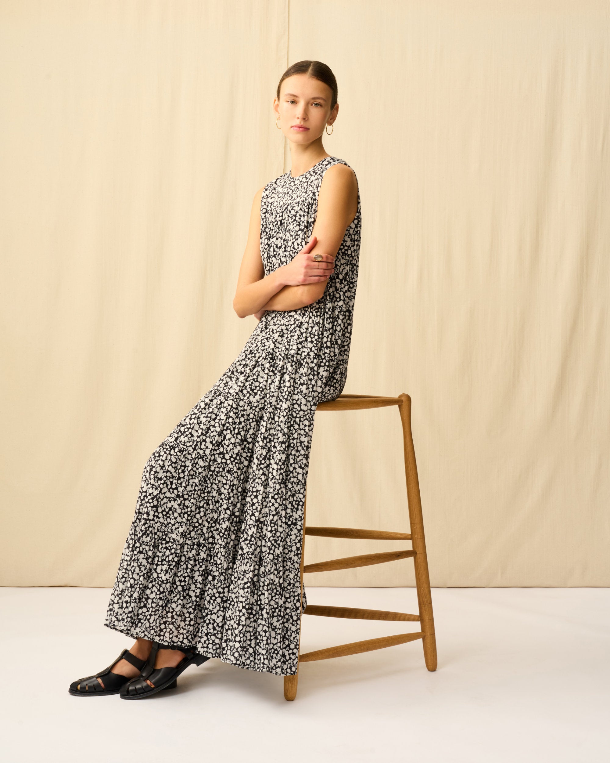 【予約】ミューズのドレス Dancing Shadows/Black