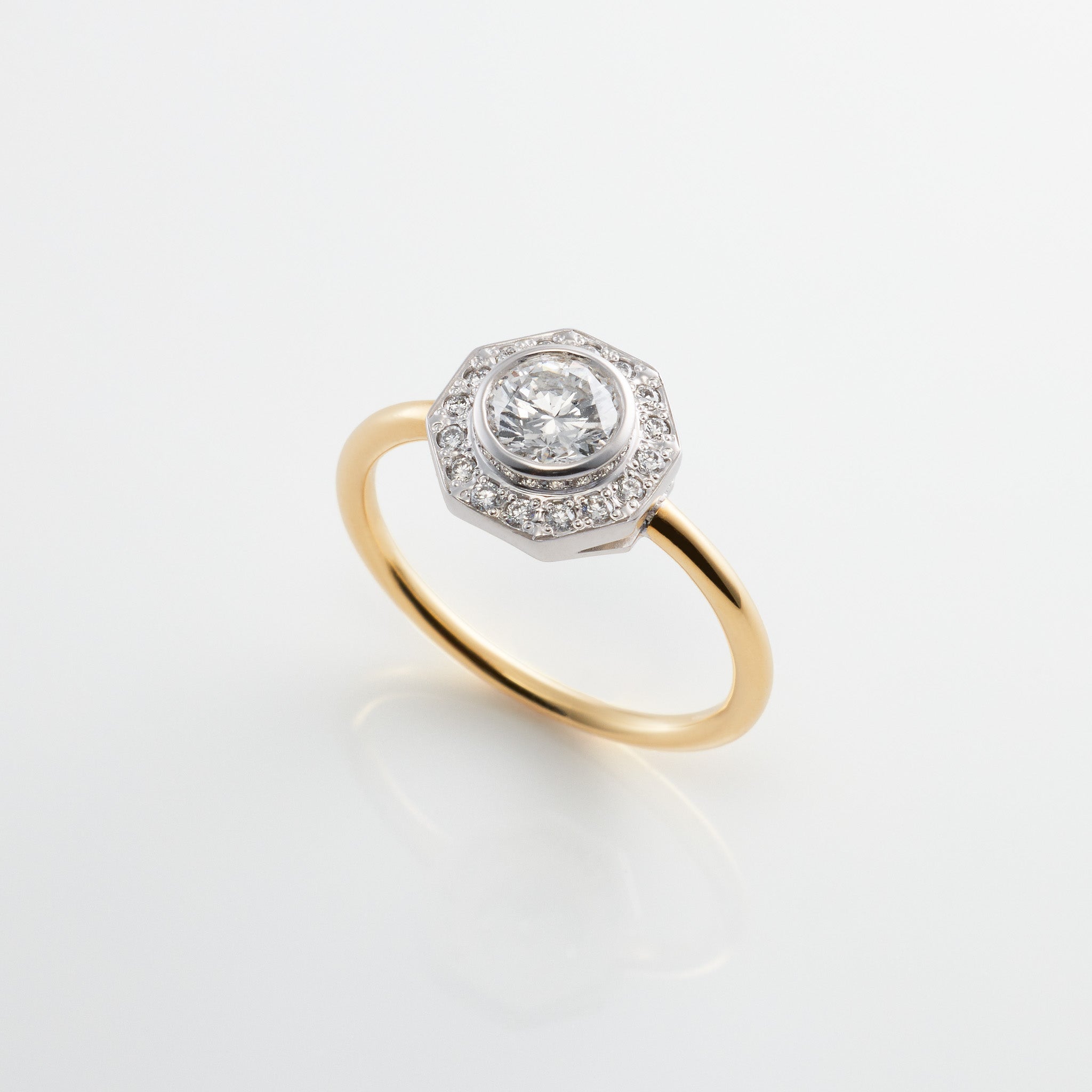 Indian Inspiration リング Octagon 中石ラウンド