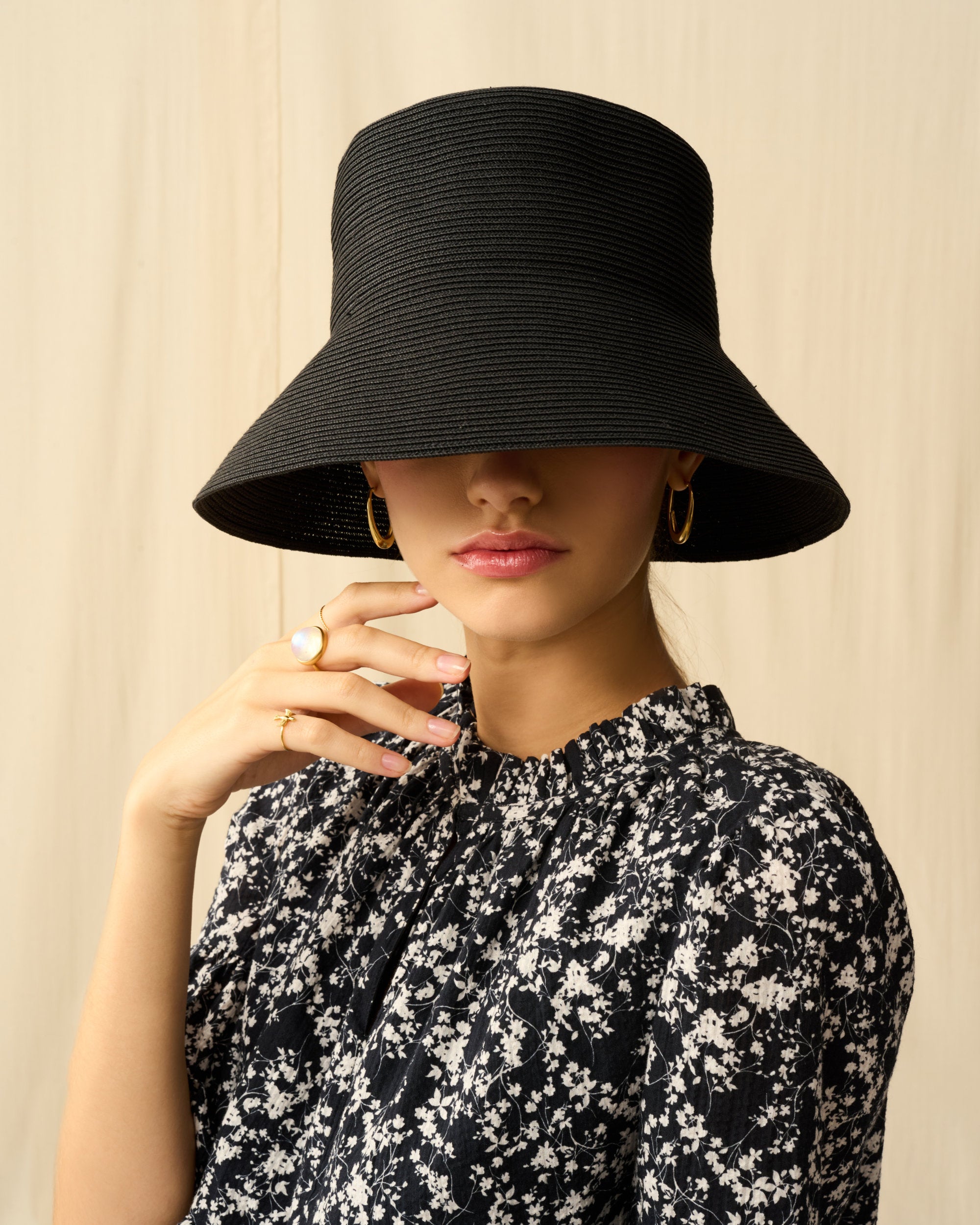 ロンパ、ハット MARIHA(マリハ) ヘップバーンハット Long Brim Black 帽子 リゾートドレス