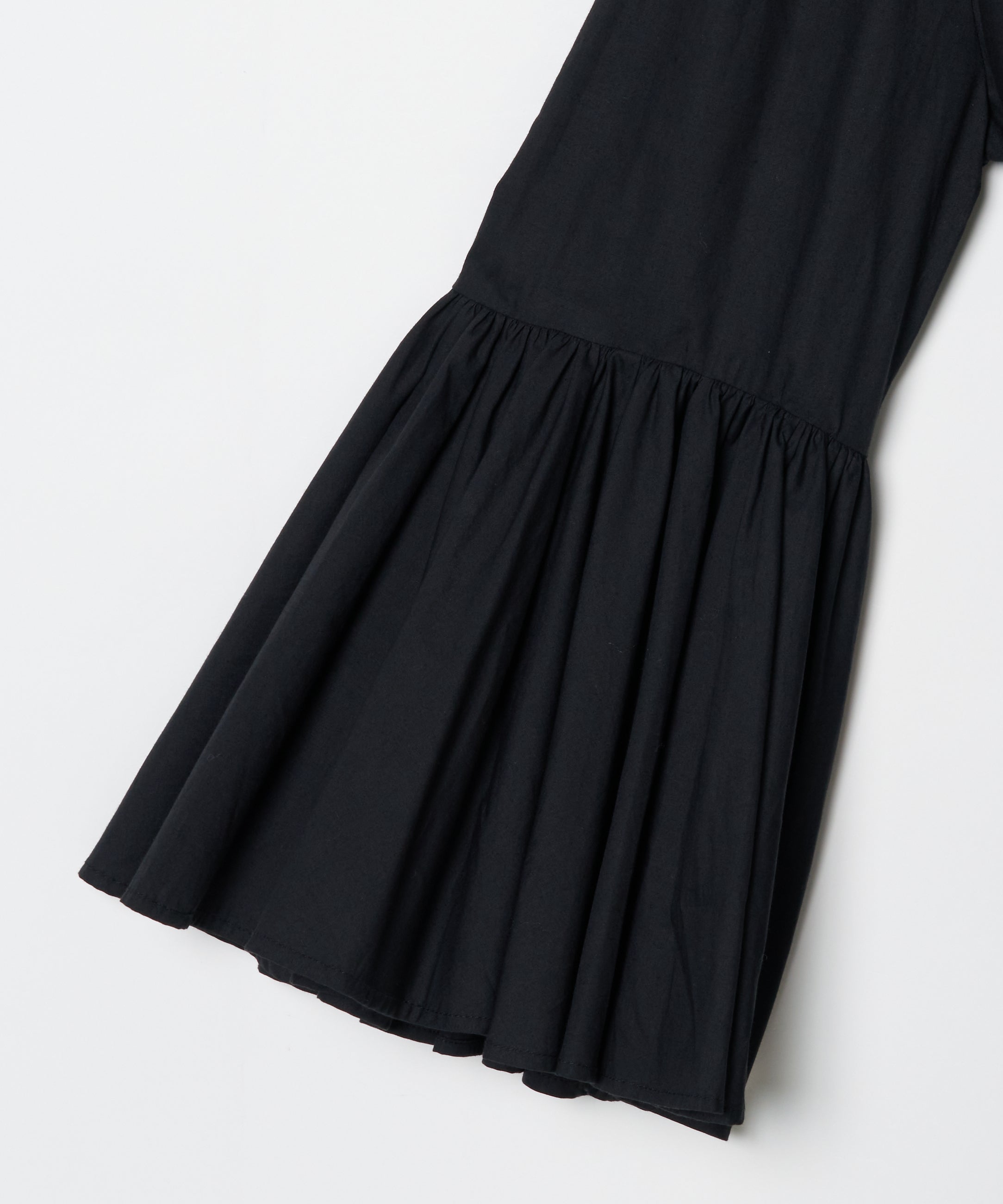 ベルフラワーのブラウス Onyx