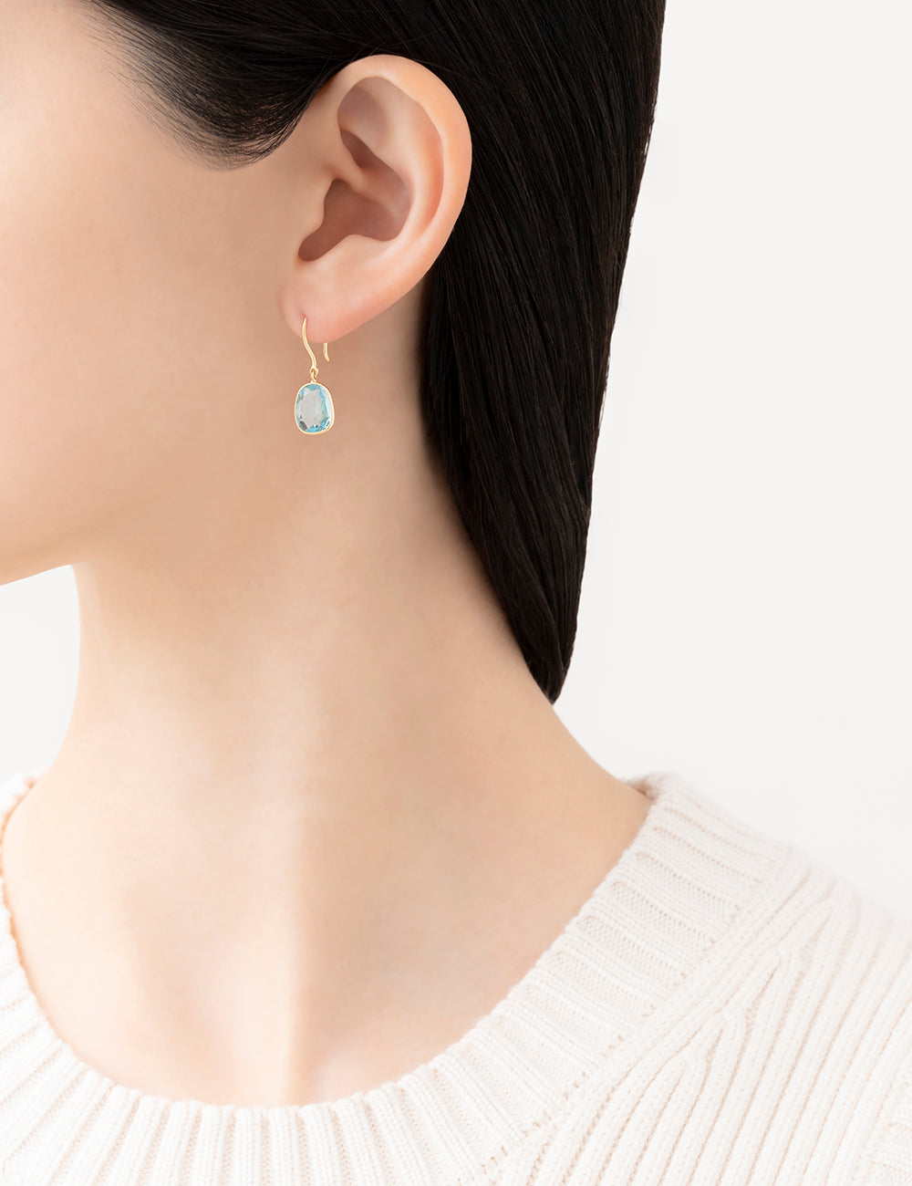 マリハ ピアス 天然石 ブルートパーズ