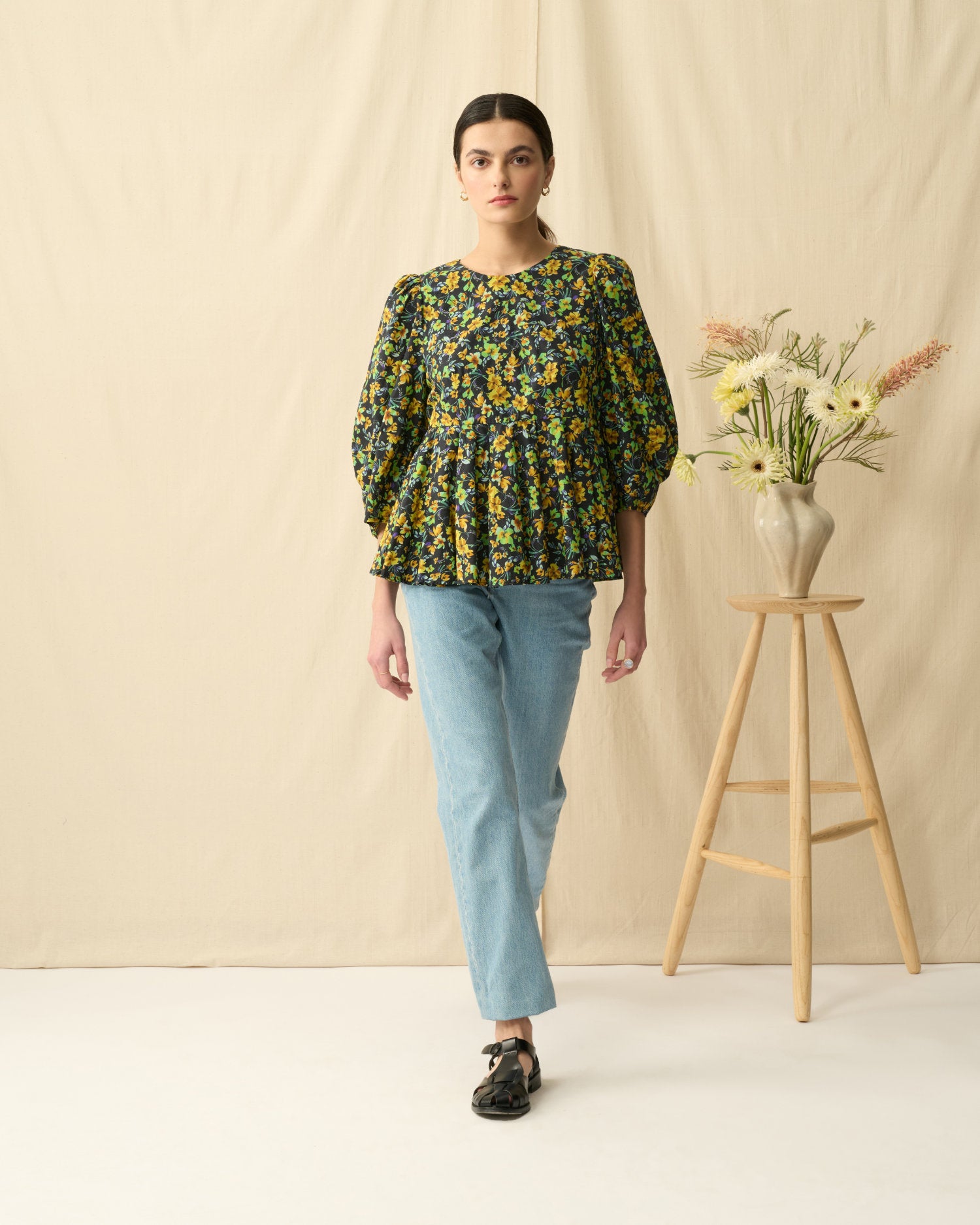 mariha 秋の花のブラウス Floral Dream/Black MARIHA(マリハ) 花の蕾のブラウス Autumn Aura/Black 長袖