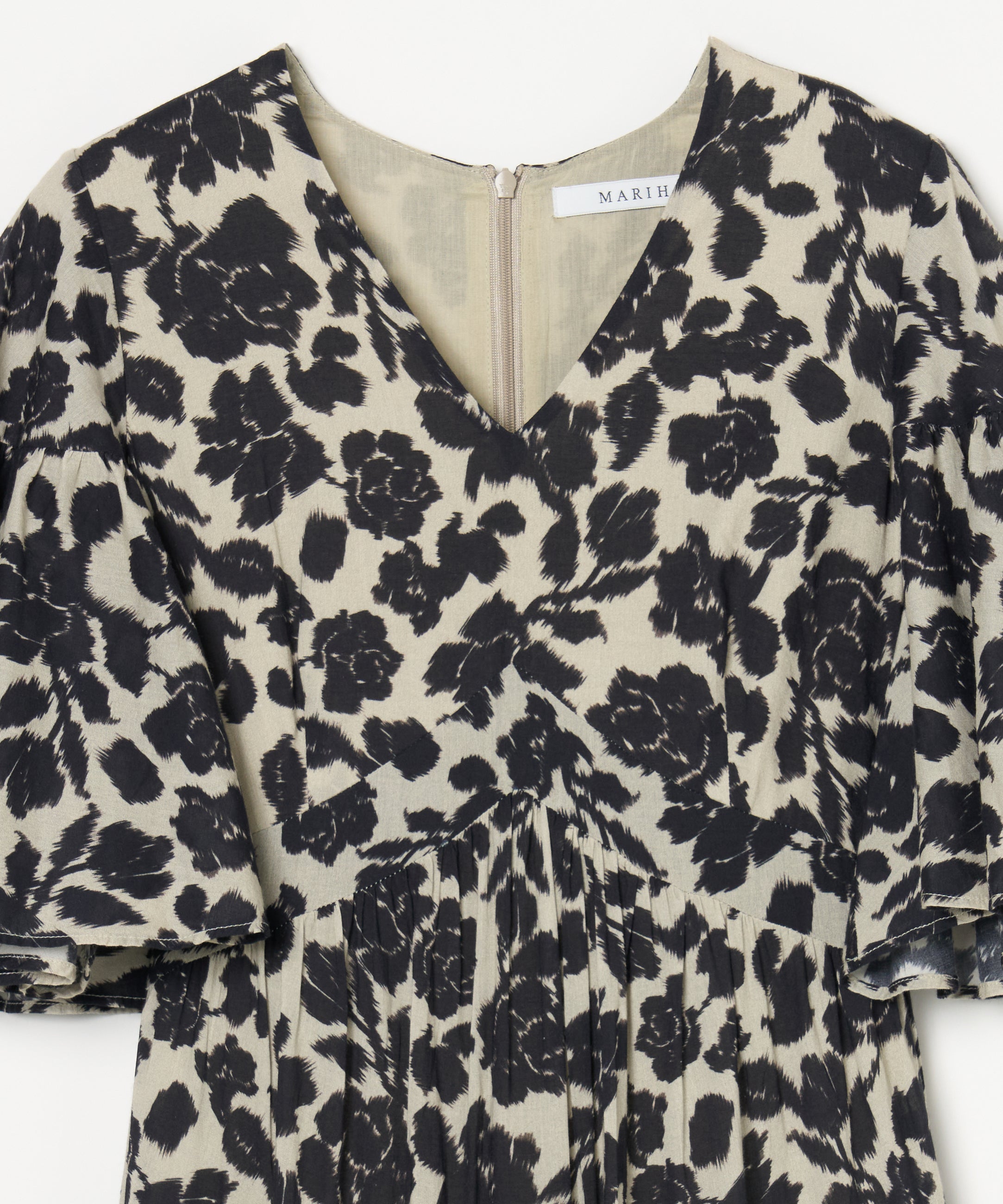 春の夢のドレス Rose Fantasy/Greige