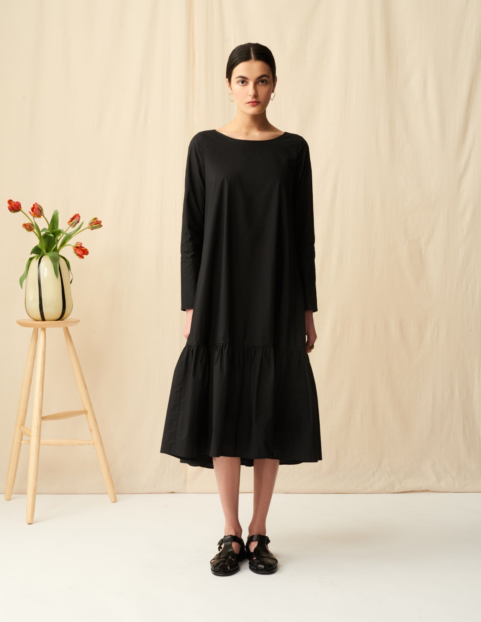 フラワーガーデンのドレス<br>Onyx