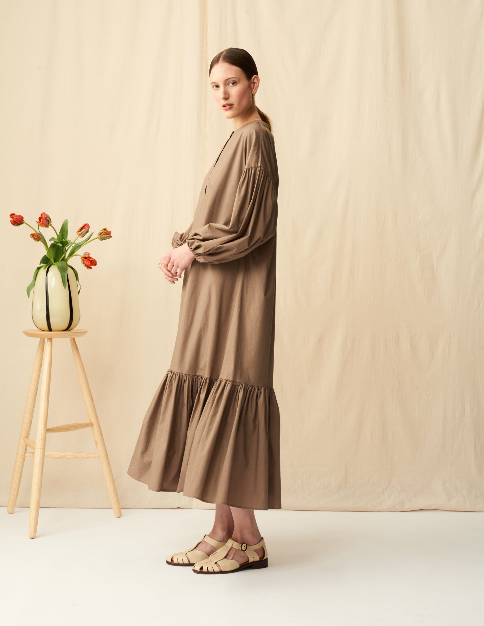 ルネッサンスのドレス Oak