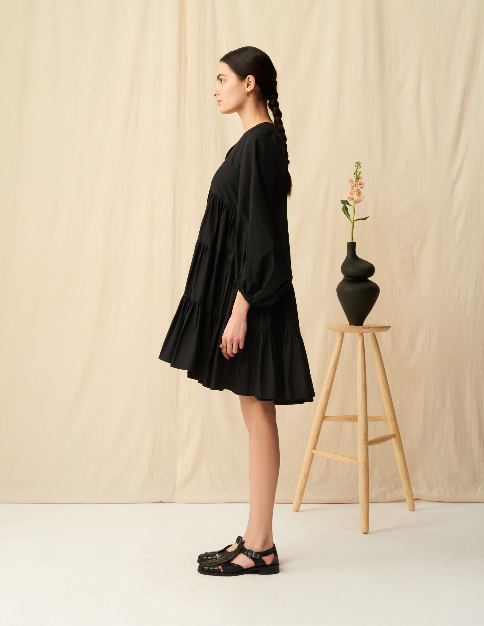 エンジェルのミニドレス<br>Onyx
