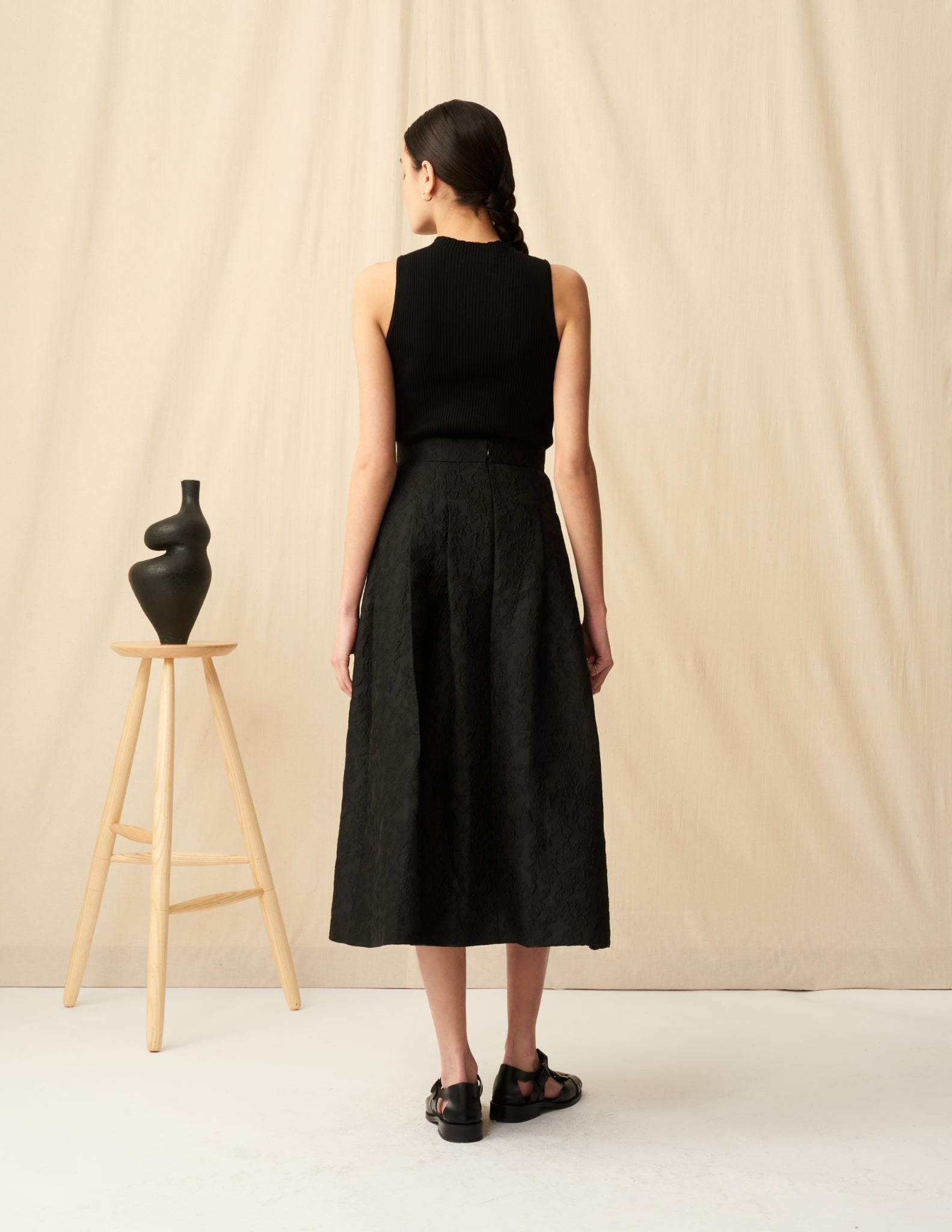 シャンデリアのスカート Black