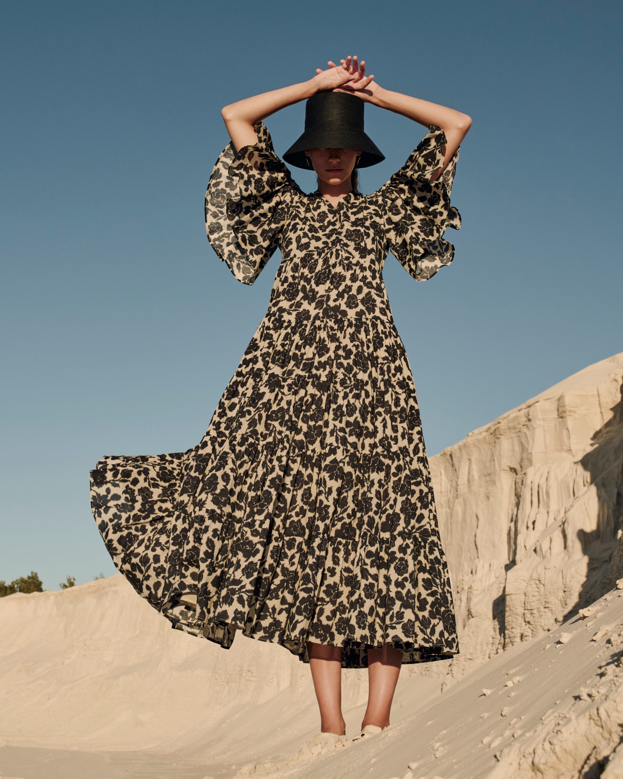 ヘップバーンハット Long Brim Black