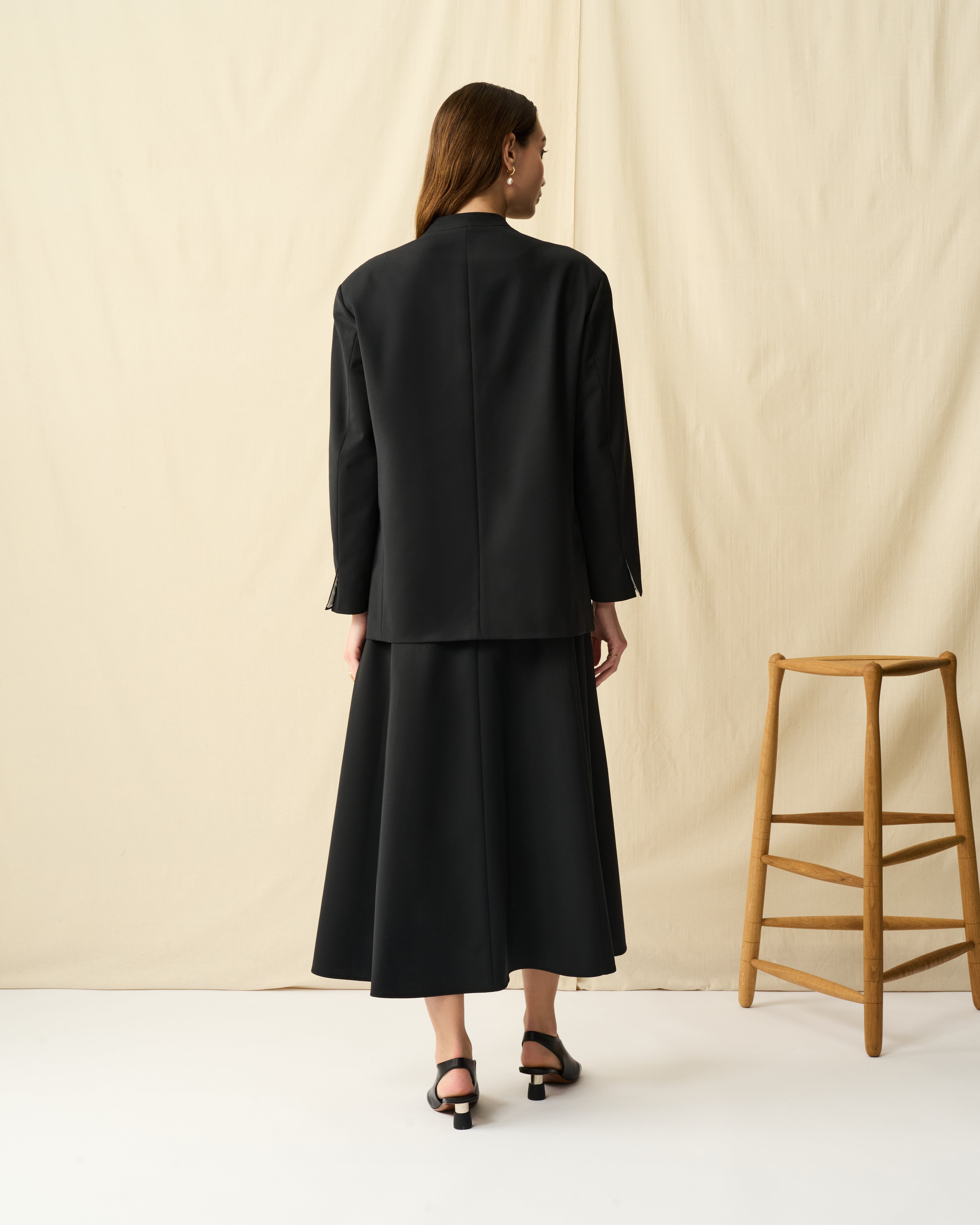 スワンジャケット Black
