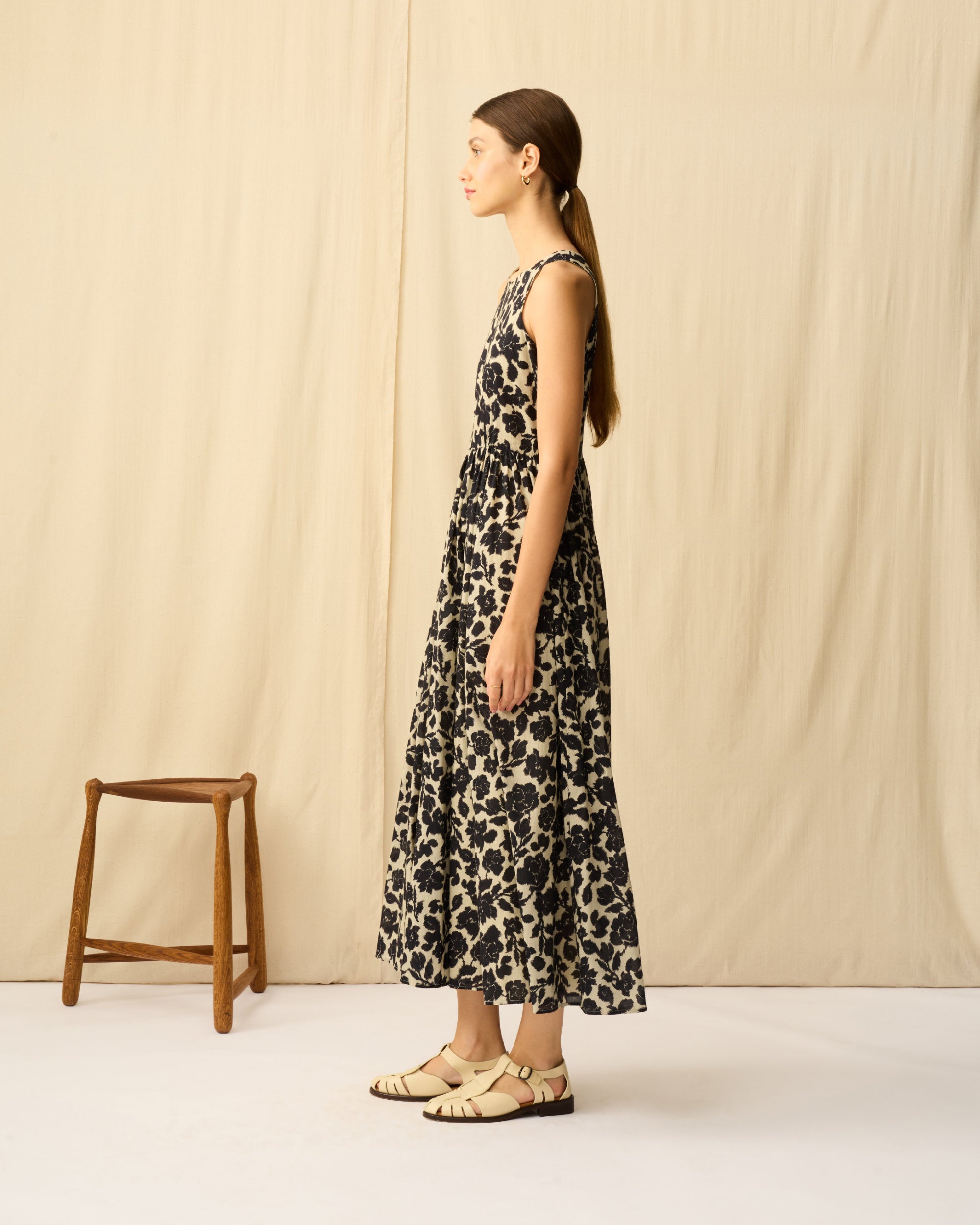 【予約】夏のレディのドレス Rose Fantasy/Greige