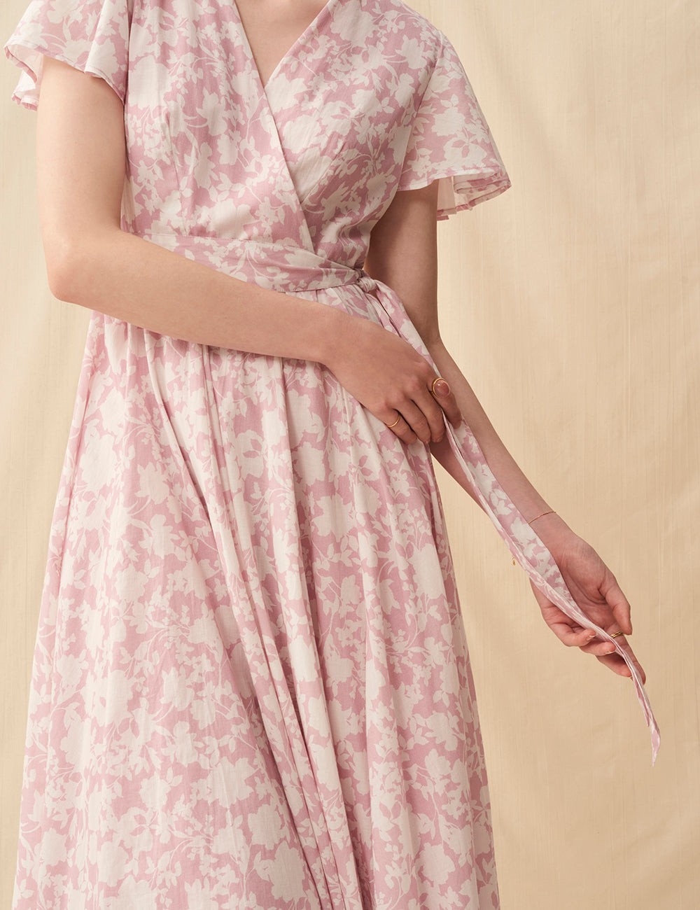 【予約】マドモアゼルのドレス(半袖) <br>Garden Shadows/Pink
