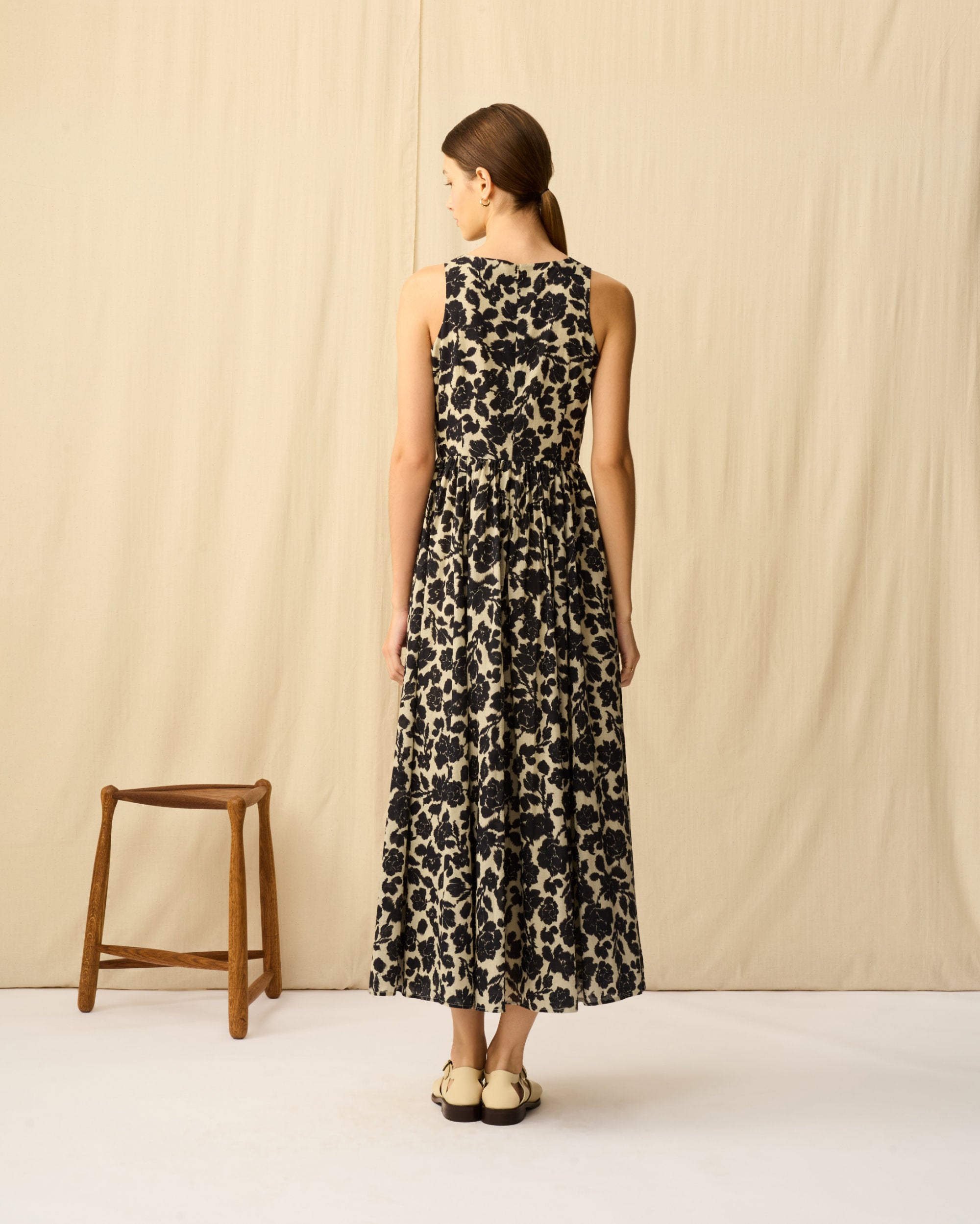 【予約】夏のレディのドレス Rose Fantasy/Greige