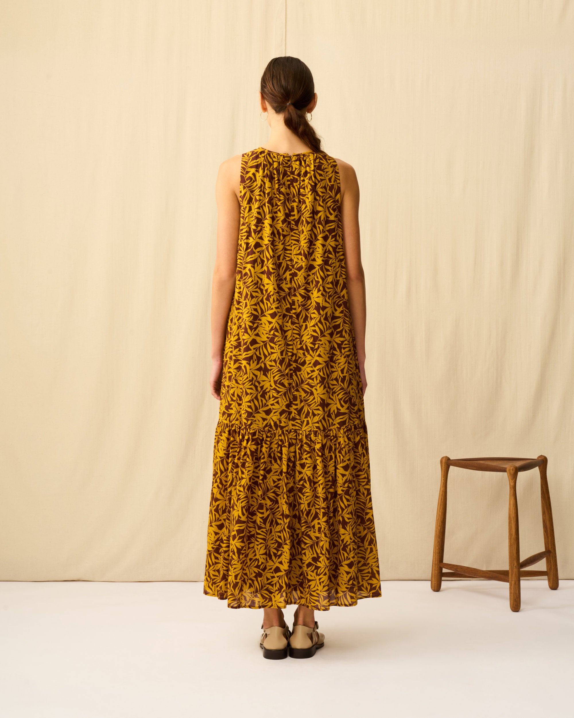 【予約】サマービューティー Breezy Leaves/Brown