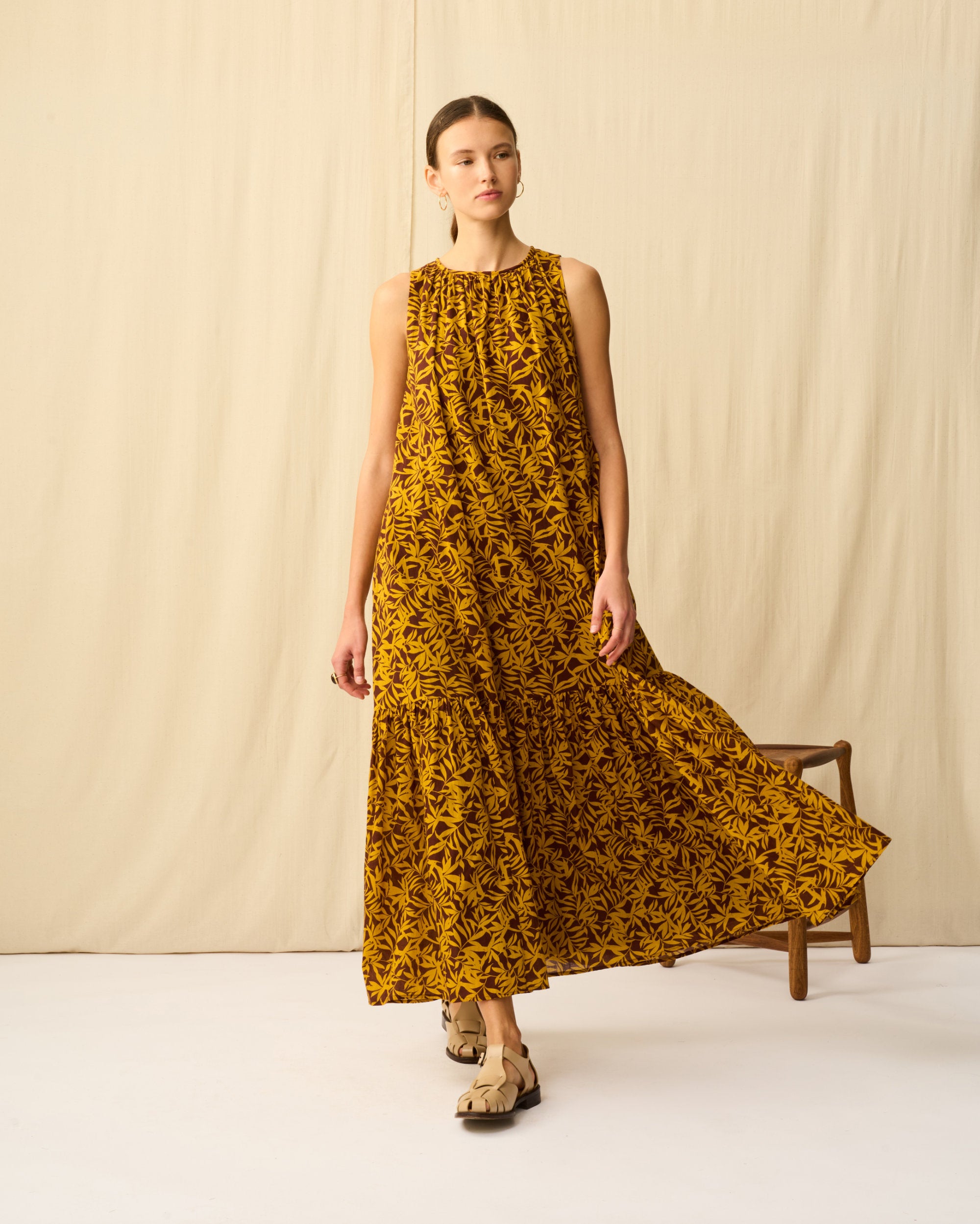 【予約】サマービューティー Breezy Leaves/Brown