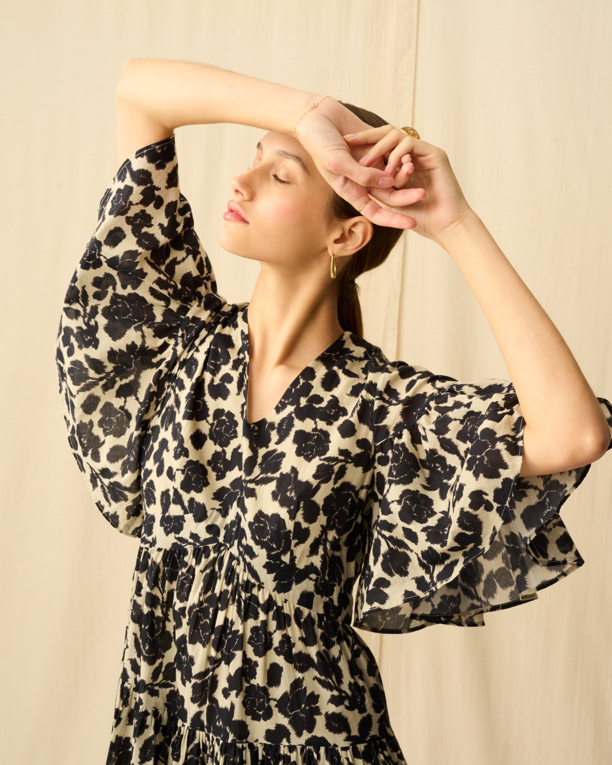 春の夢のドレス Rose Fantasy/Greige