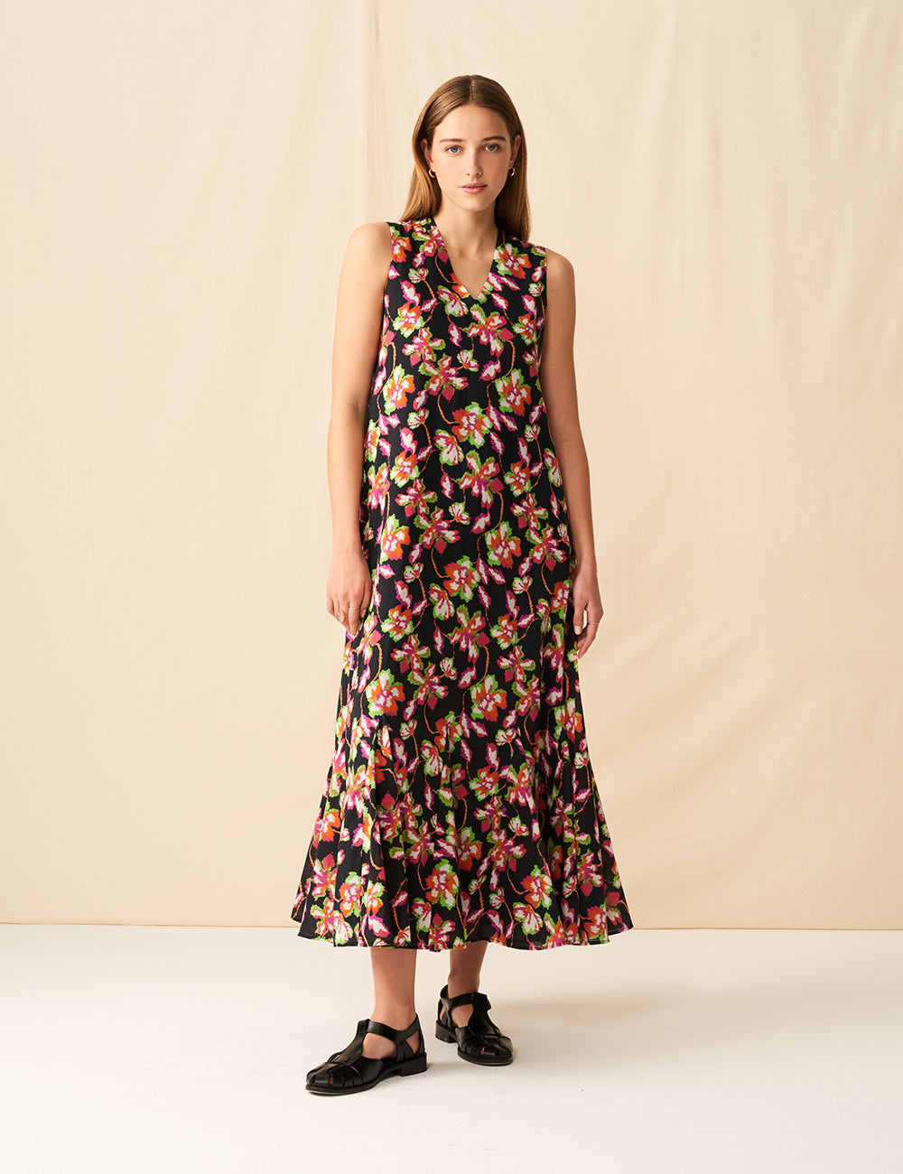 MARIHA(マリハ) Dress Collection – ページ 4